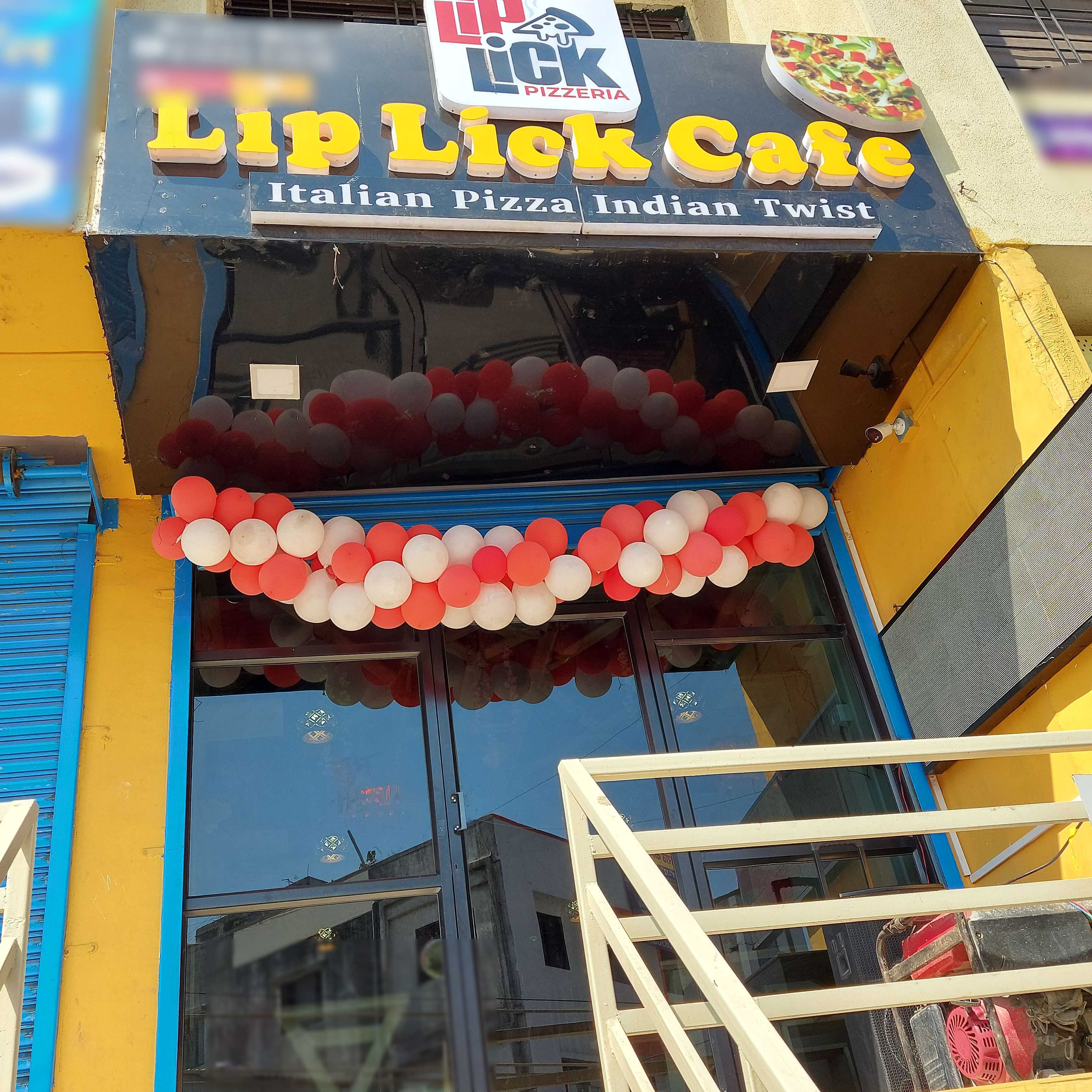 Lip Lick Cafe, Chakan order online Zomato
