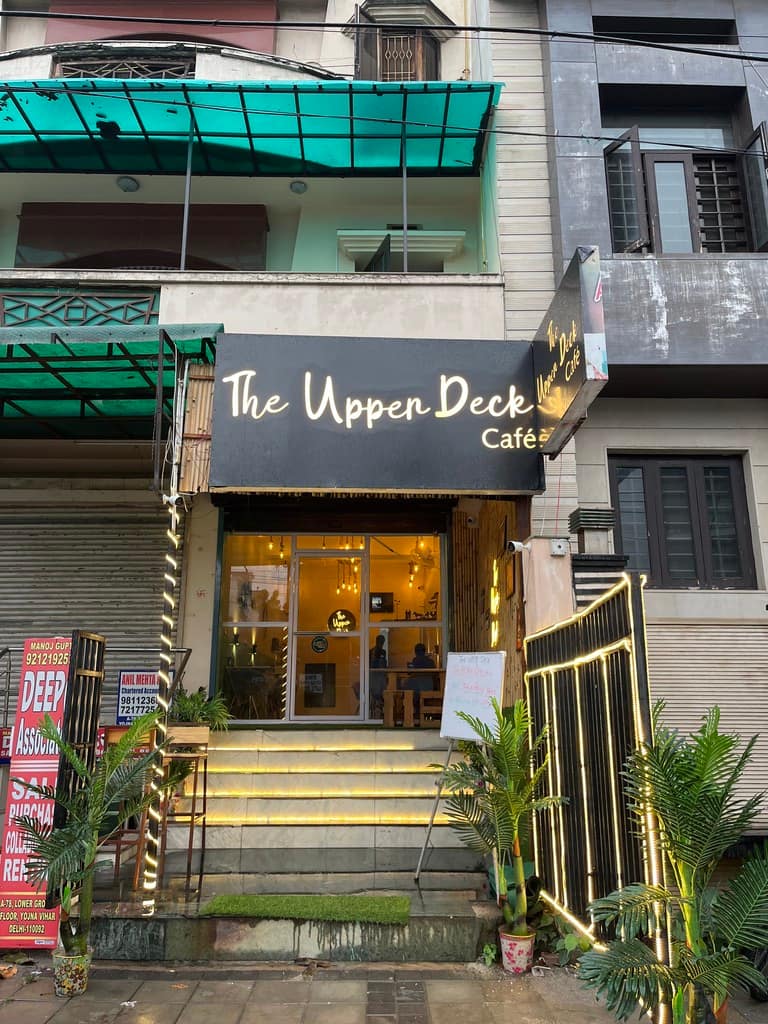 the-upper-deck-cafe-anand-vihar-new-delhi-zomato