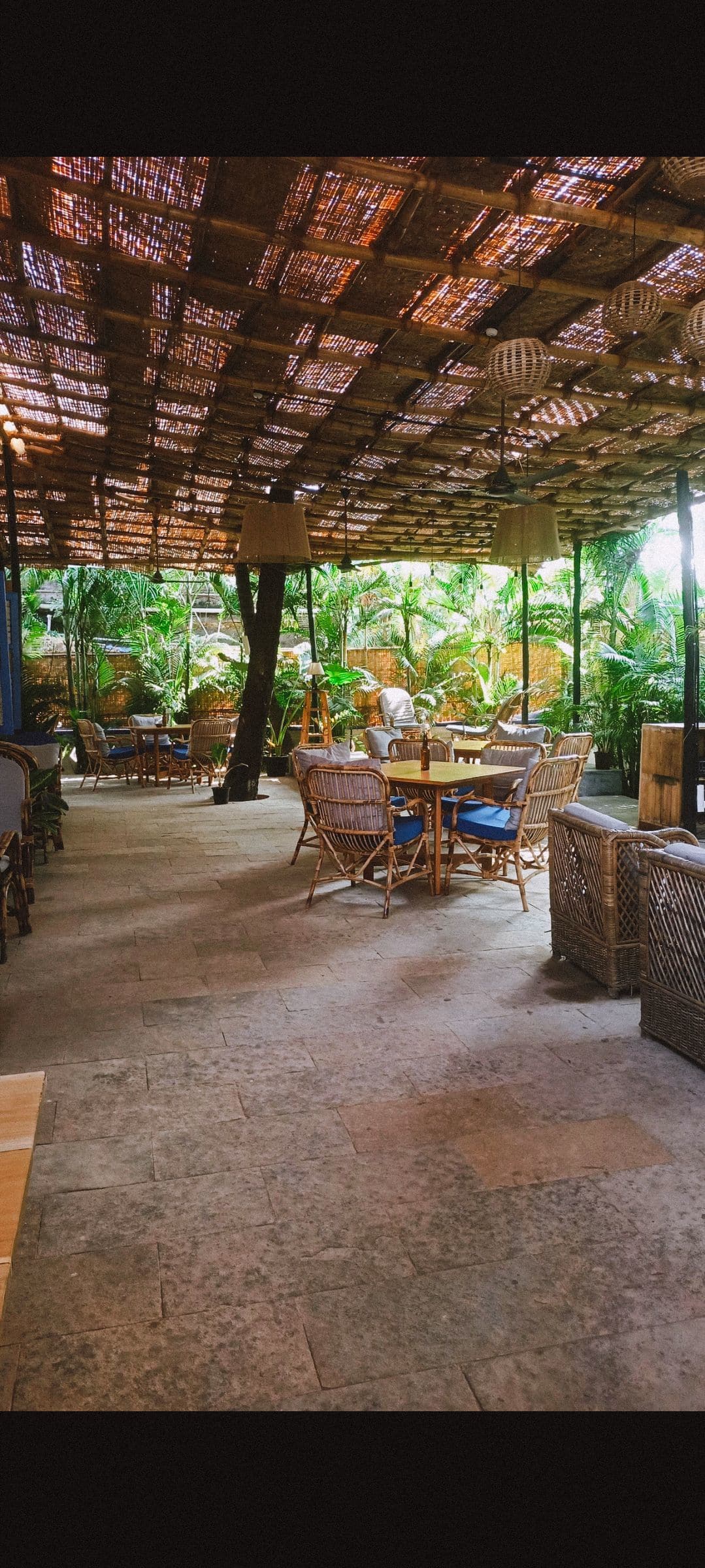 cafes, outdoor cafe near me, outdoor cafes, cafe outdoor seating, cafe with outdoor seating near me - Clay Cafe - img3