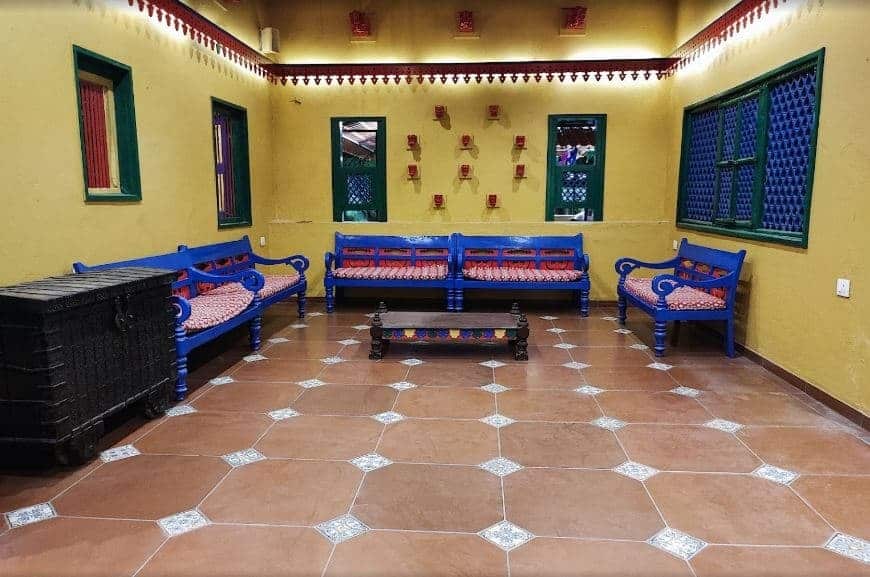 Restaurant image