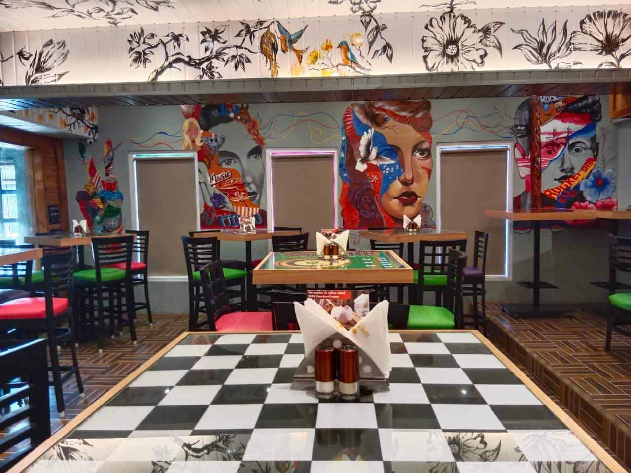 Book table and online reservation at The Spice Court, Ghatkopar West