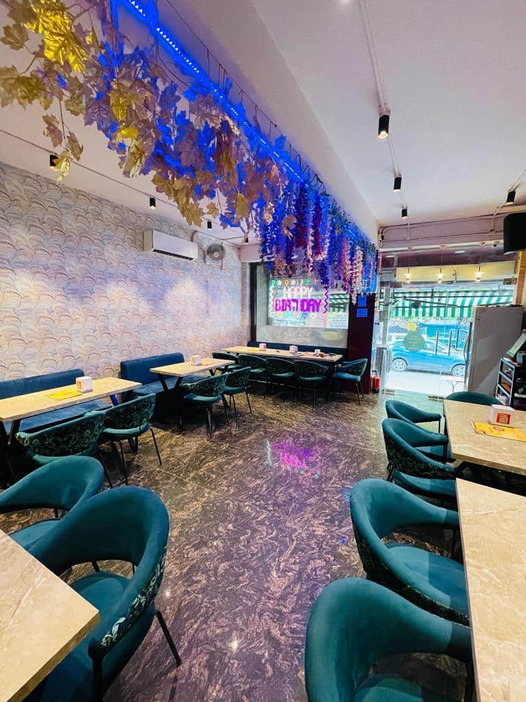 Restaurant image
