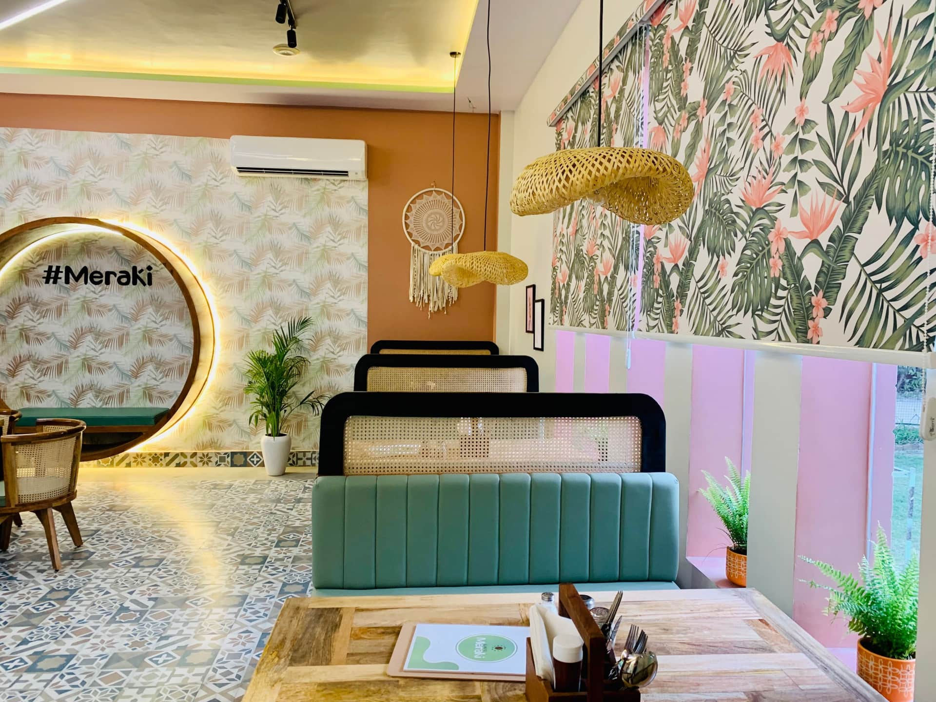 Restaurant image
