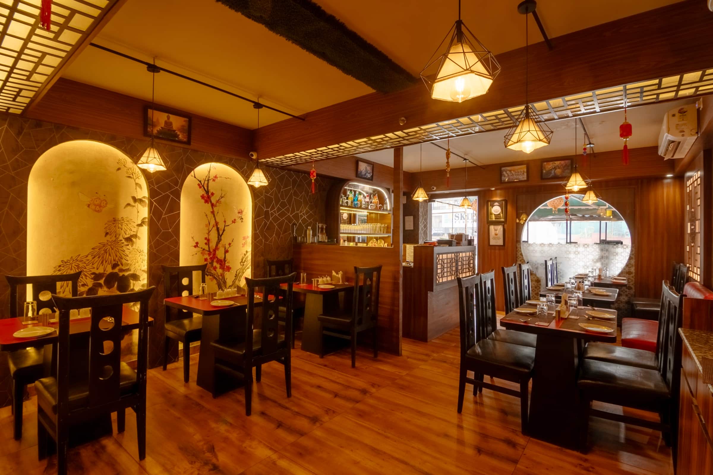 Restaurant image
