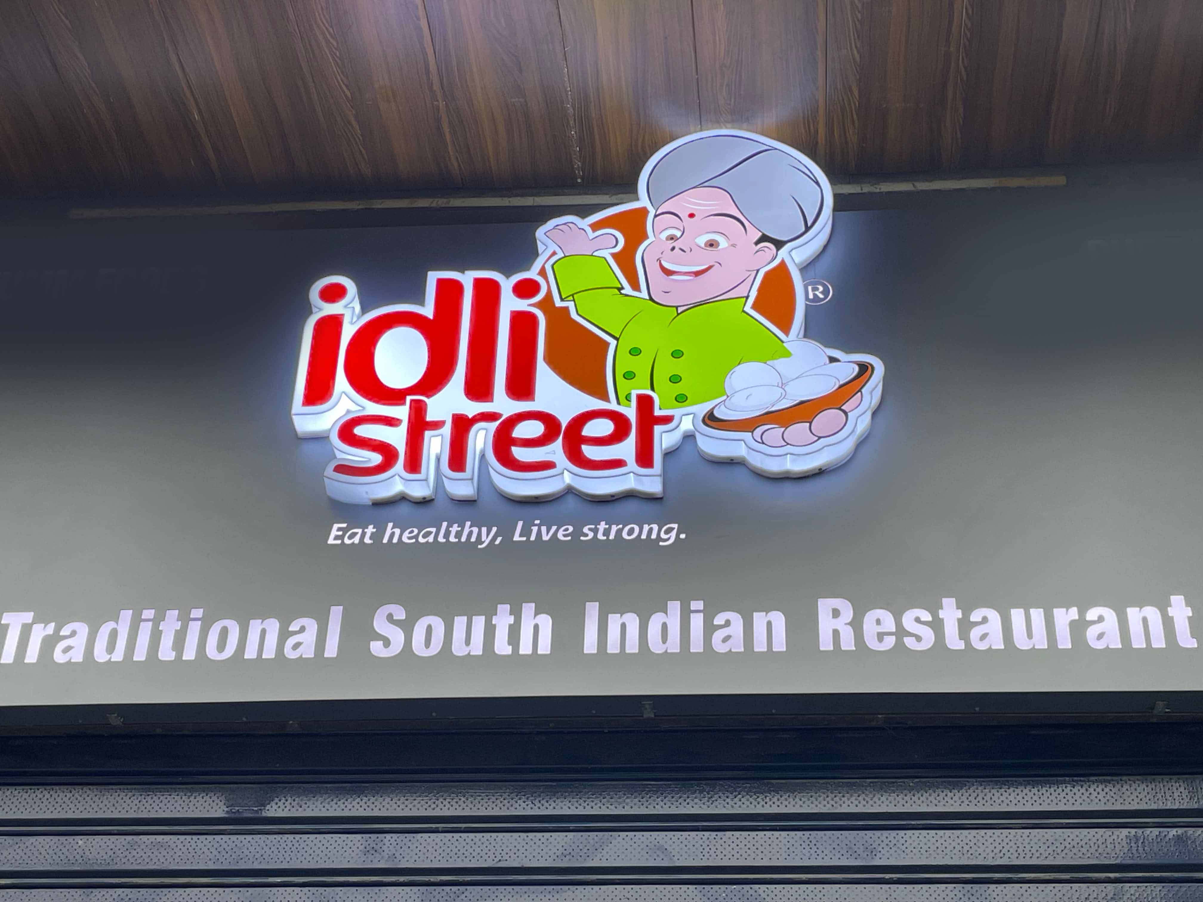 Idli Sambar Vector, South indian food and south indian man illustration and  hindi calligraphy logo, South indian Thali logo Stock Vector | Adobe Stock
