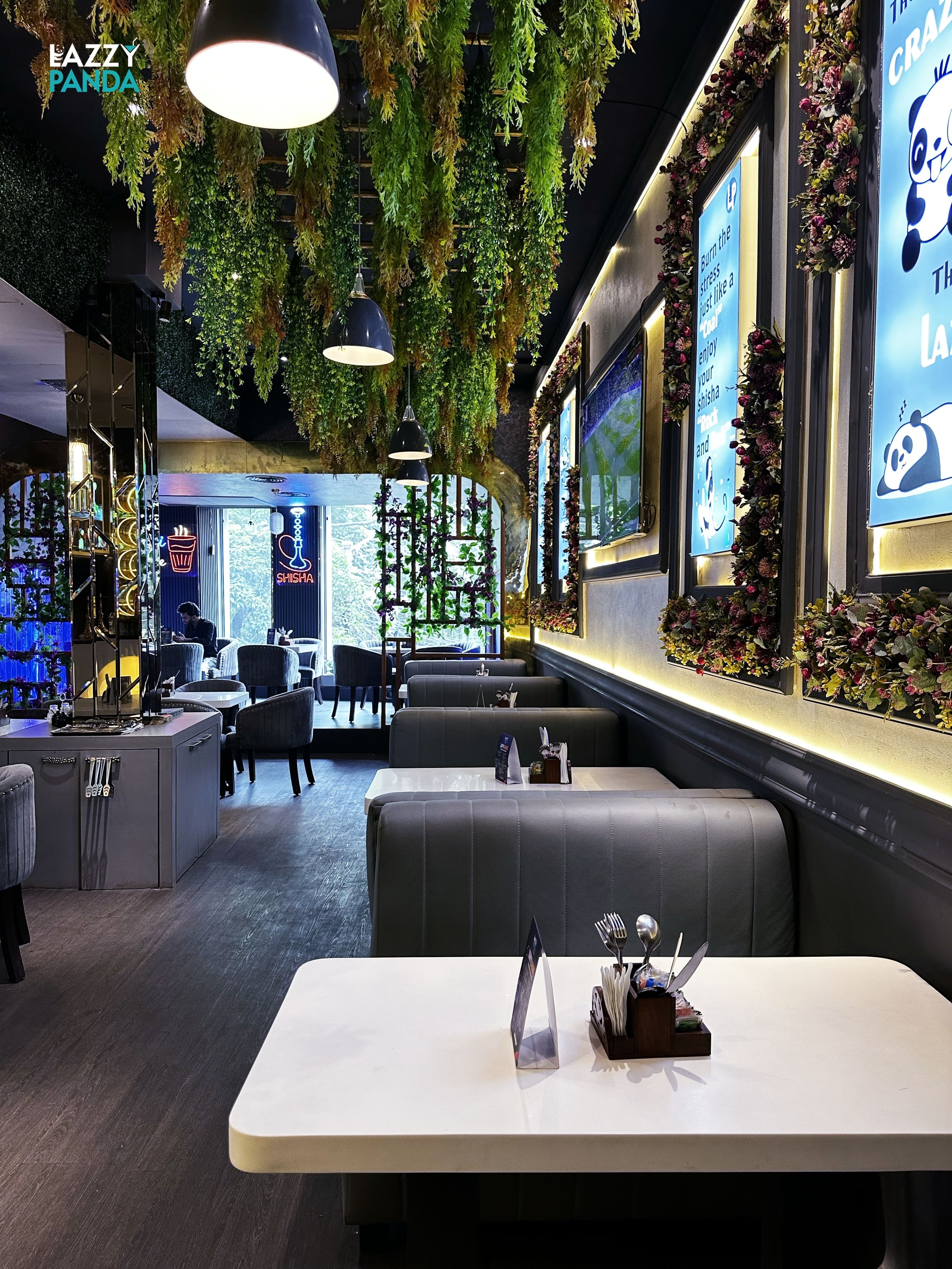 kid friendly restaurants, family restaurants, kid friendly cafes, family dining, child friendly restaurants - Lazzy Panda - img1