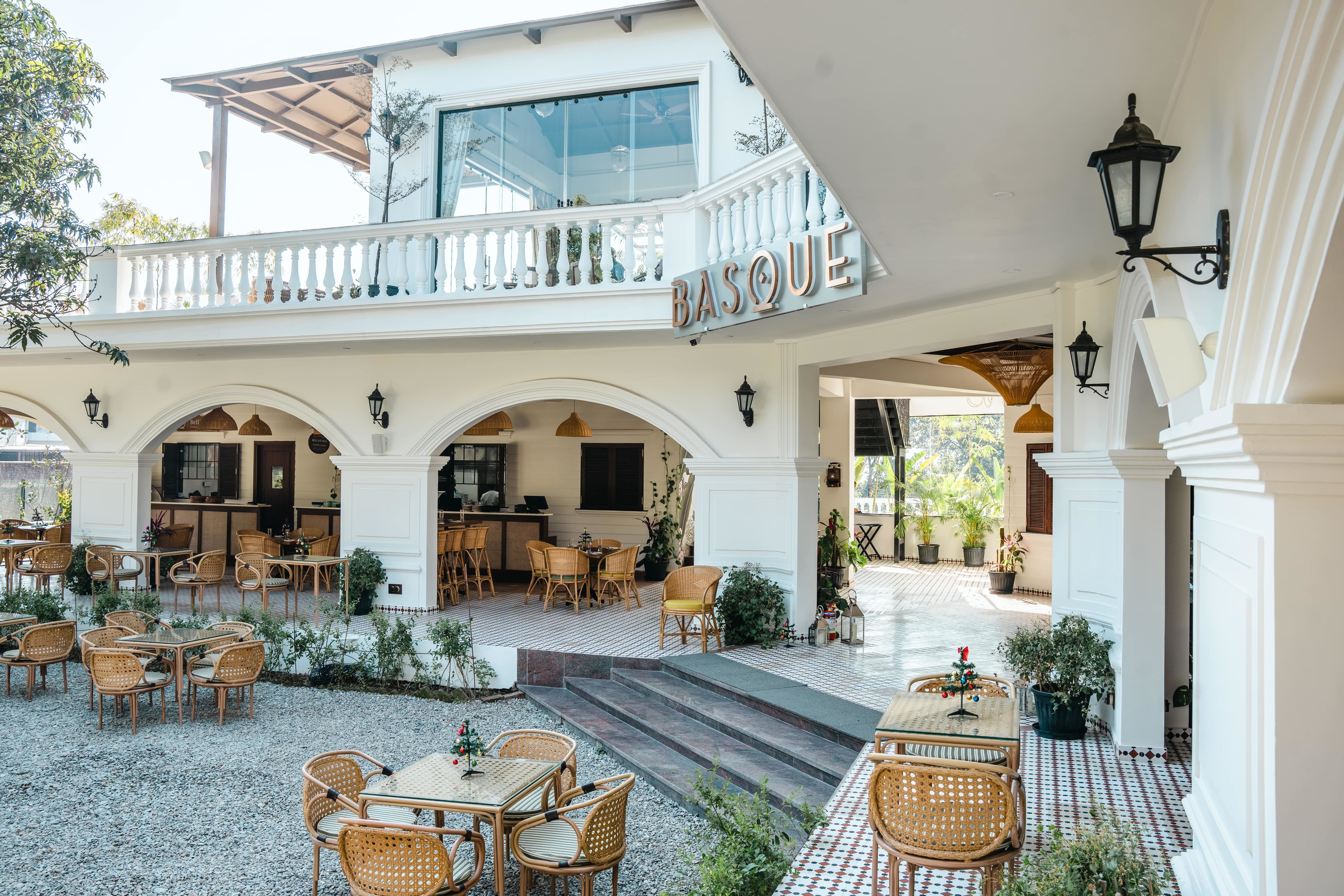 Restaurant image