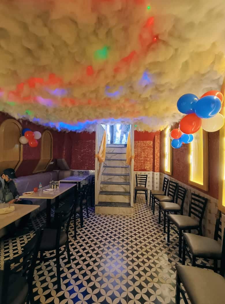 Dine Town Restro & Cafe, Shahdara, New Delhi Zomato