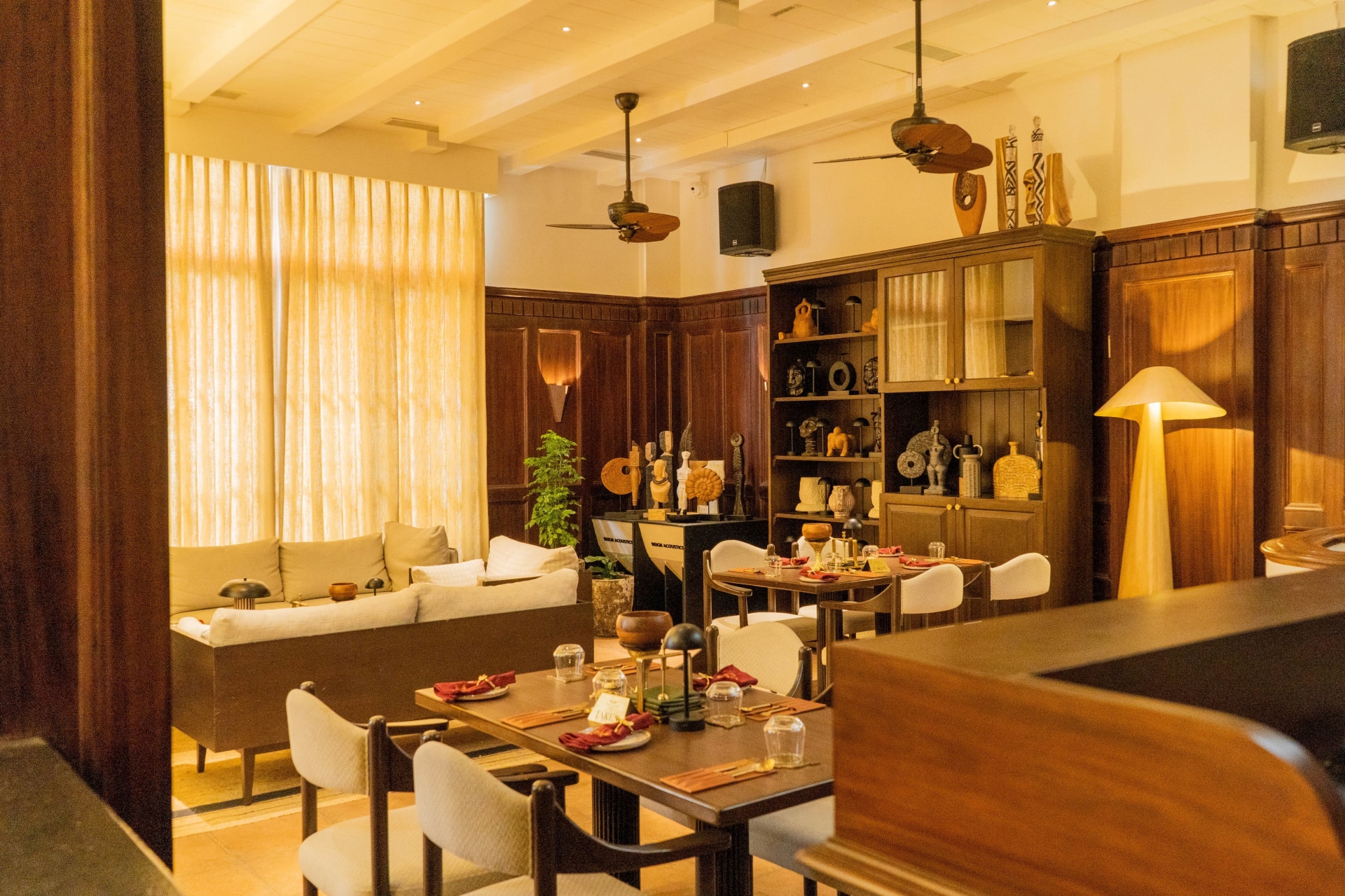 Restaurant image