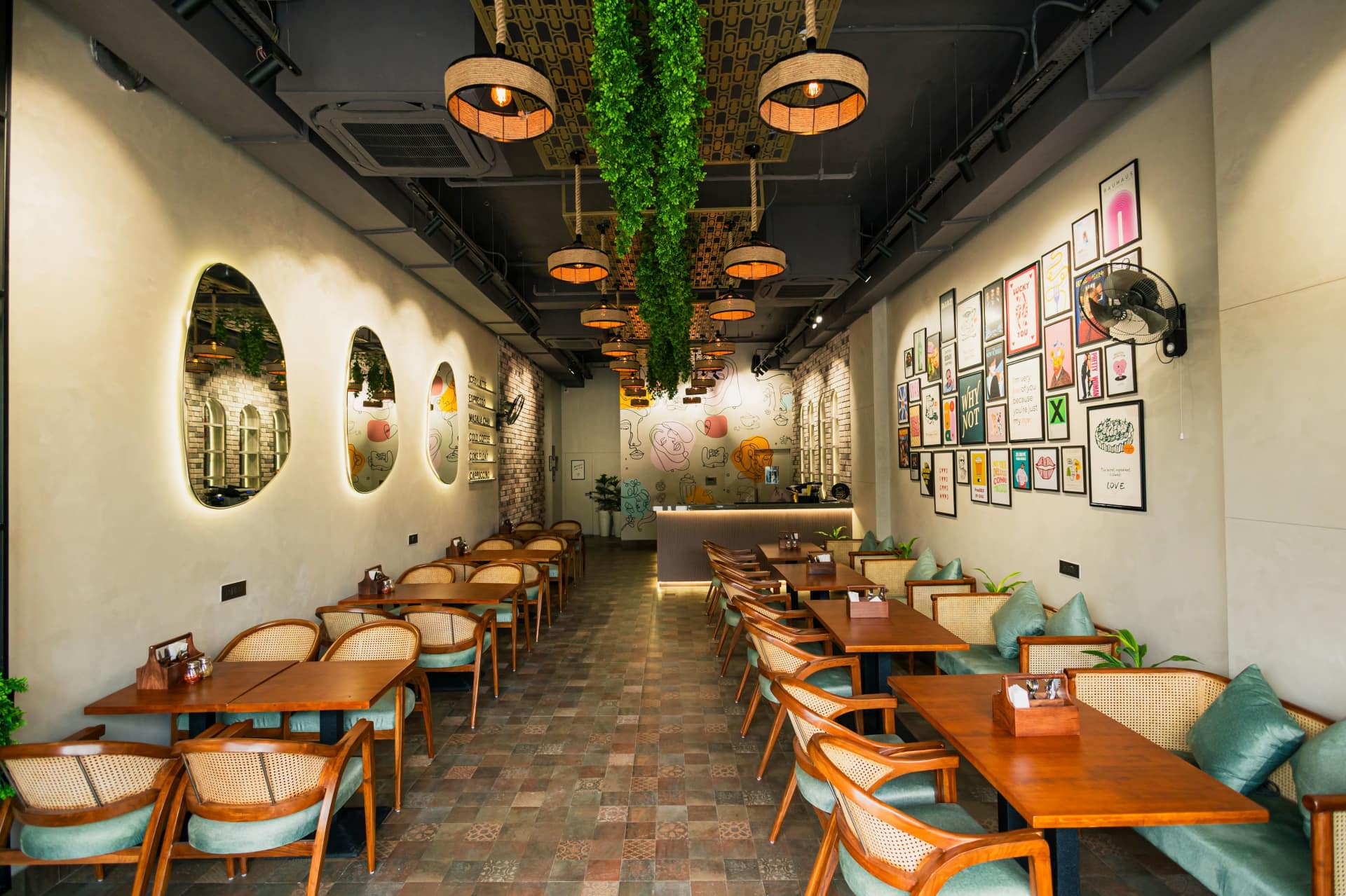 Restaurant image