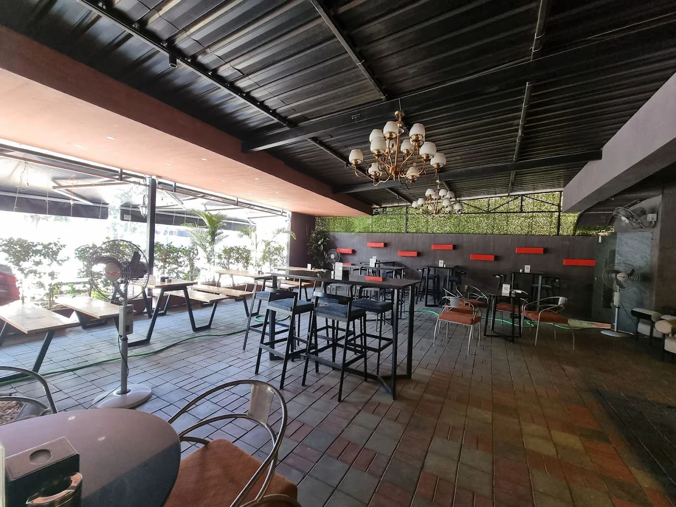 Beyond 7, Subhanpura, Vadodara | Zomato