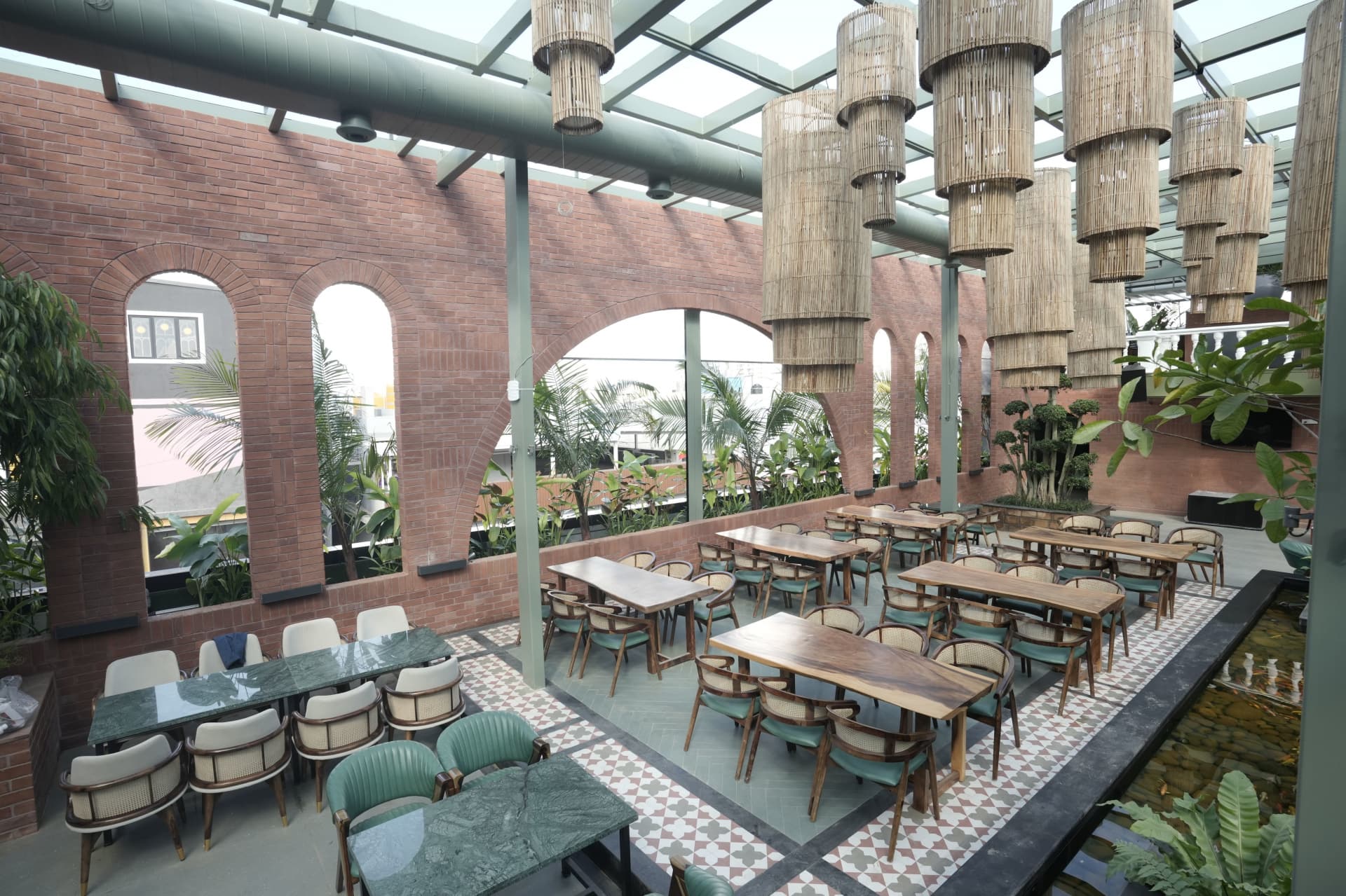 Restaurant image
