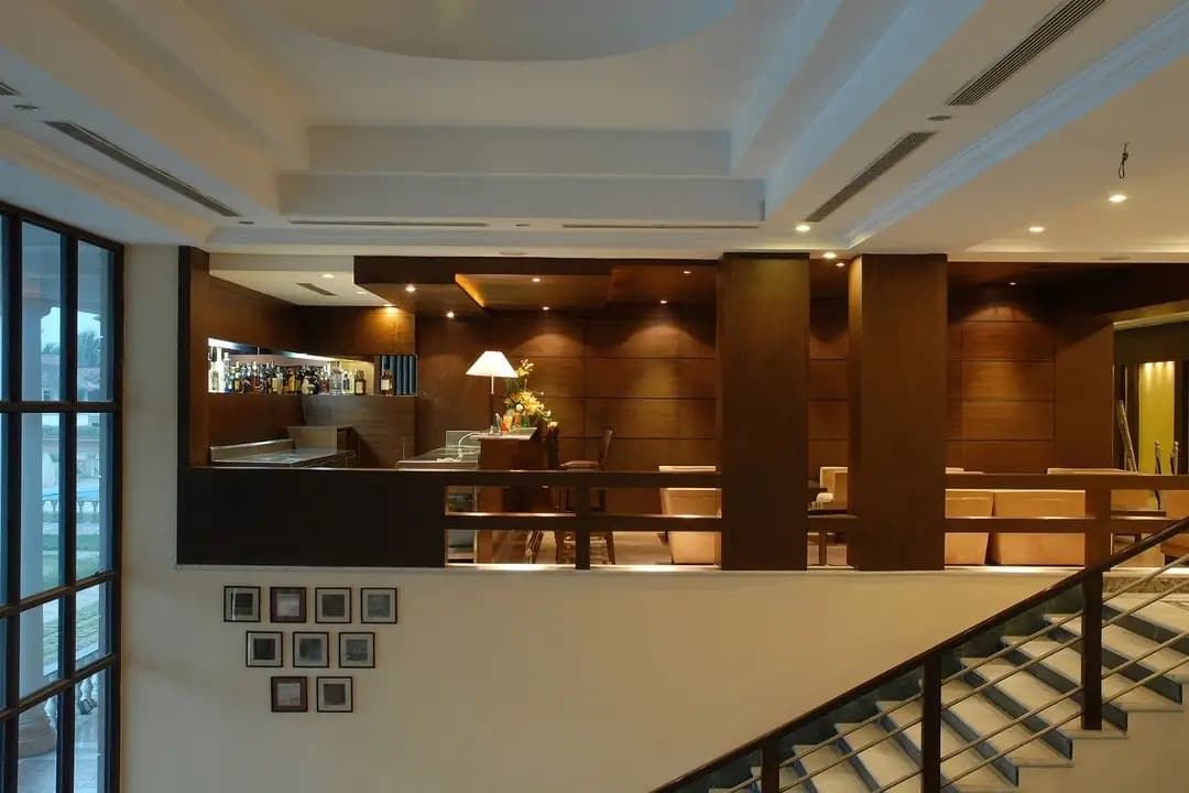 Neptune The Bar - Fortune Park Panchwati