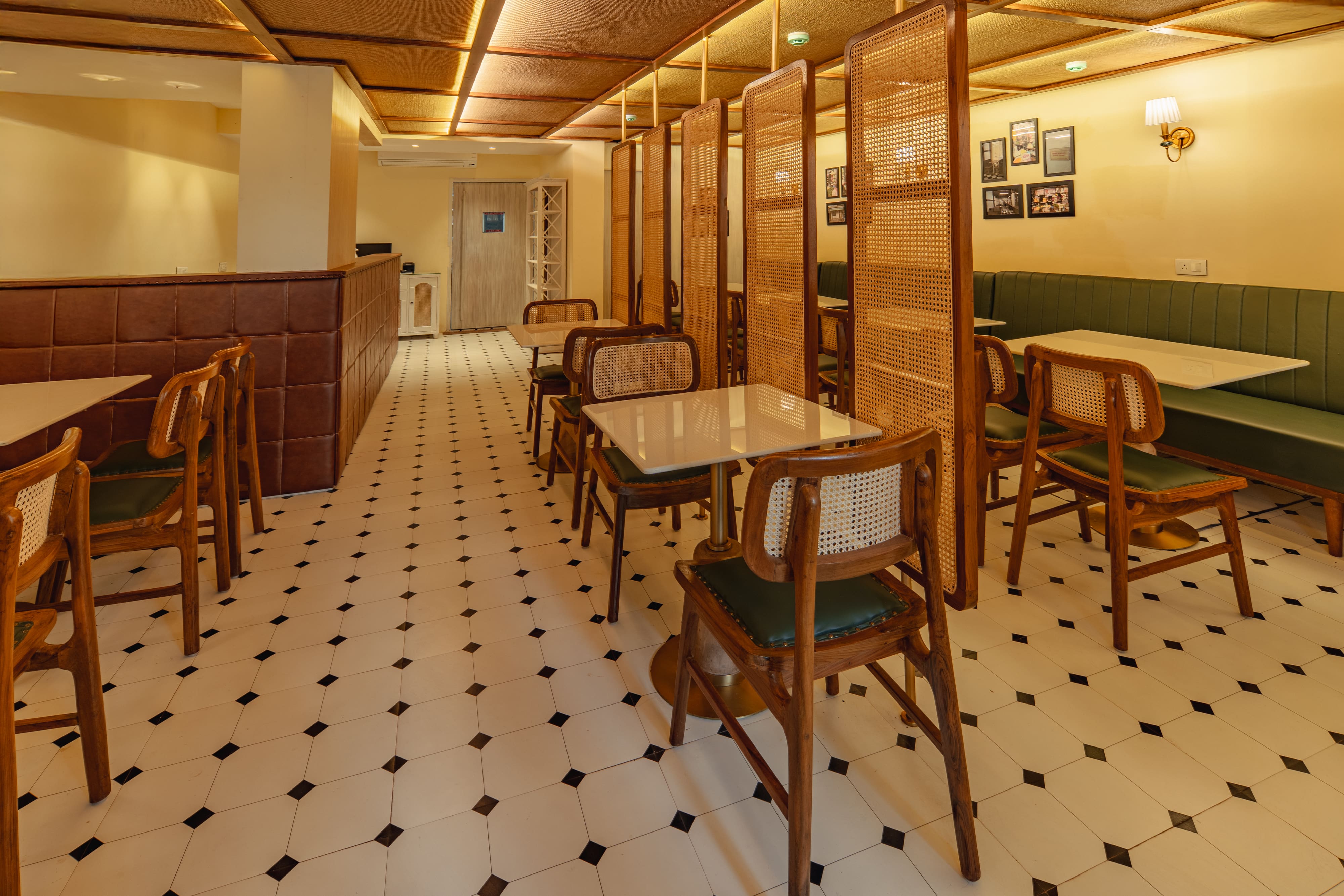 Restaurant image