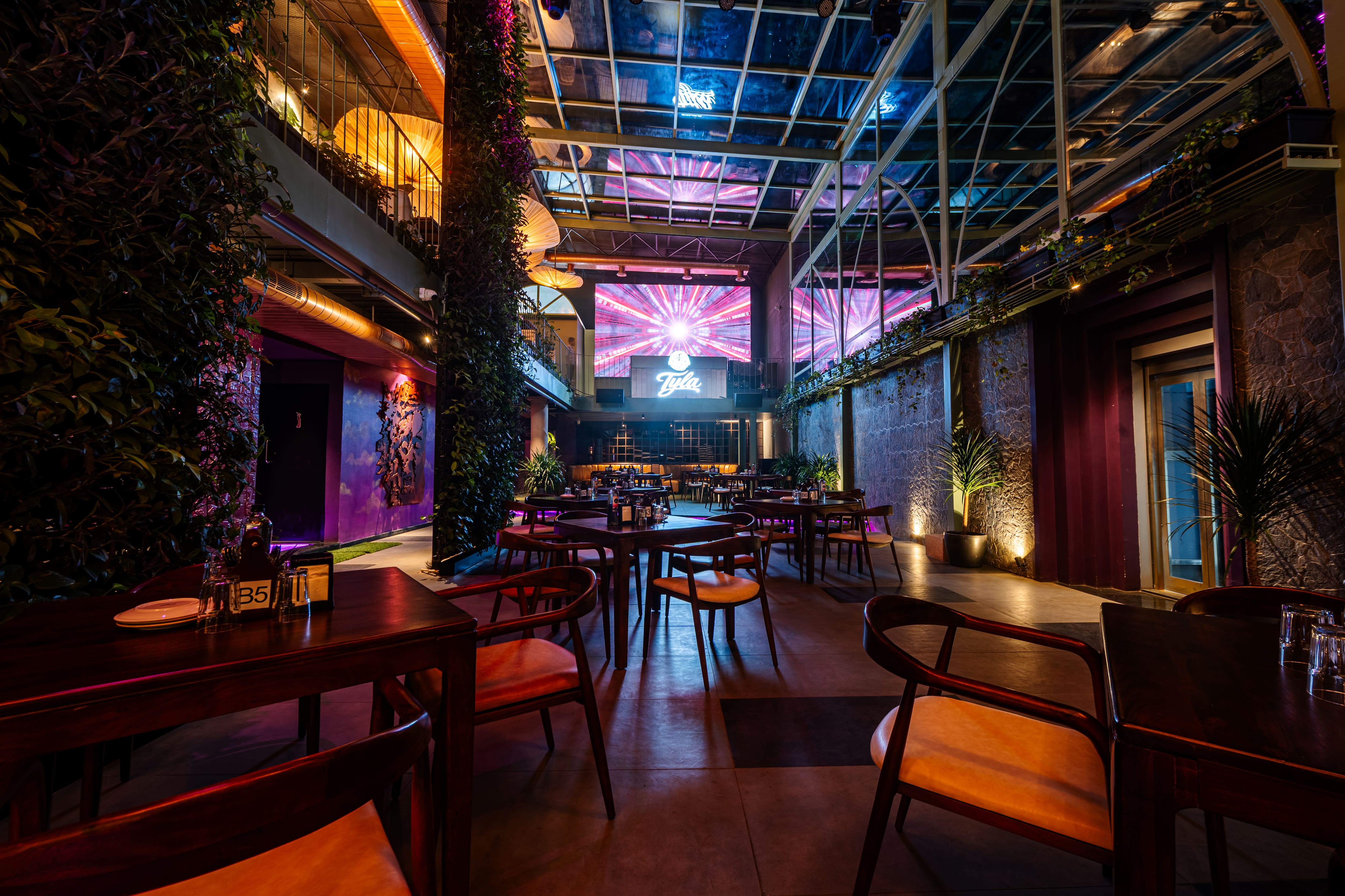 Tyla brewery & kitchen image