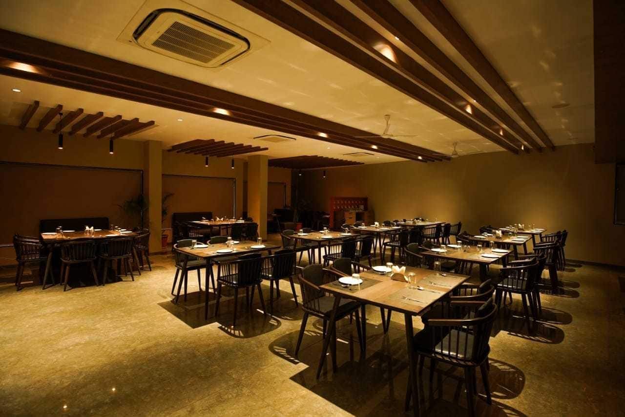 Kohinoor Plaza image