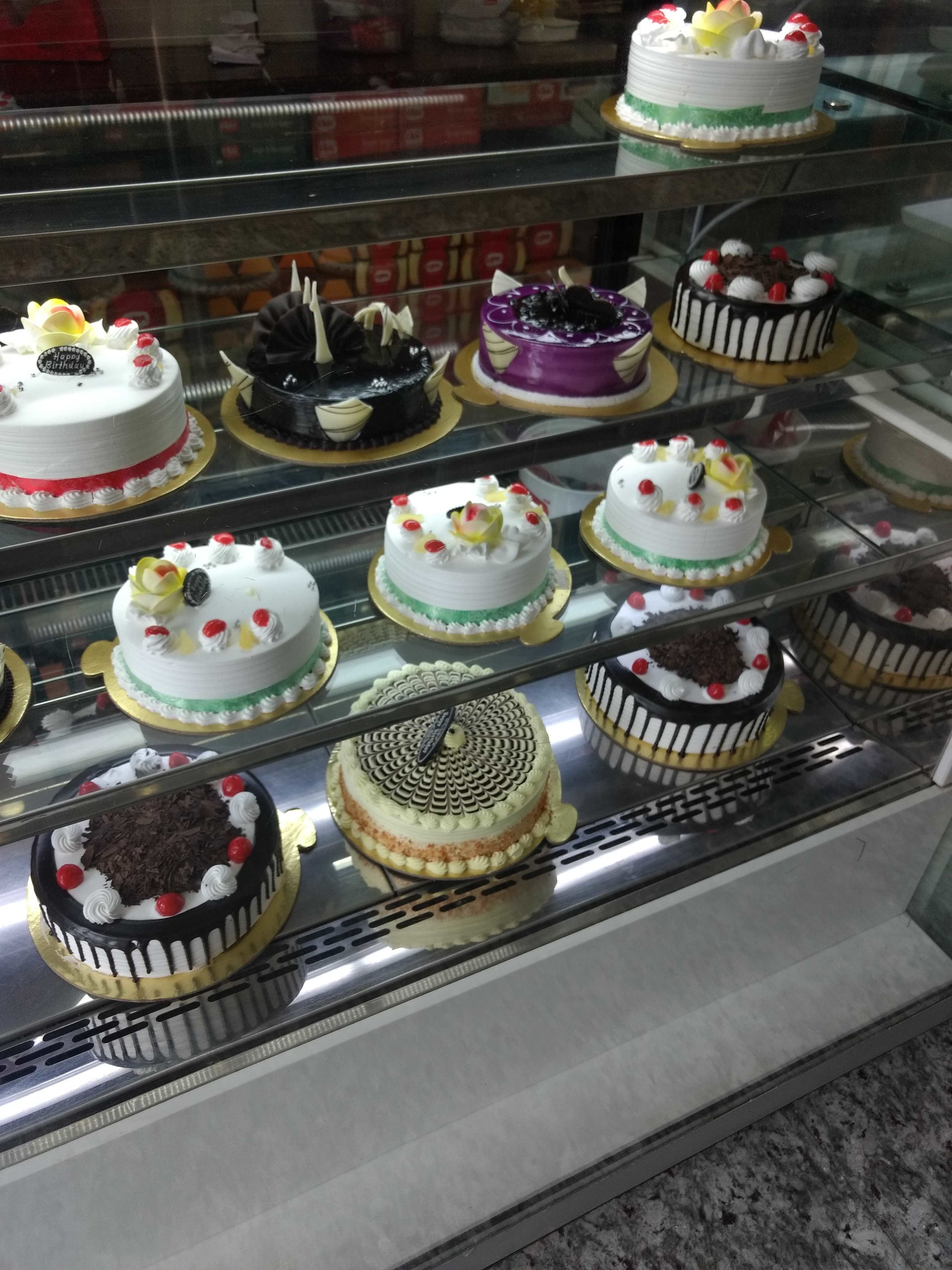 New Bakery Alert: Bakery By Om Sweets, Gurgaon | We Are Gurgaon