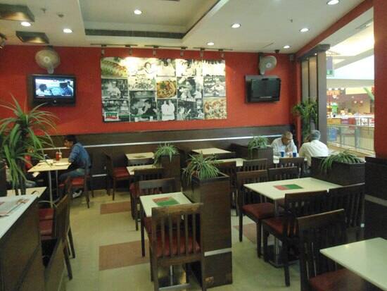 Sbarro Great India Place Sector 38 Noida Zomato