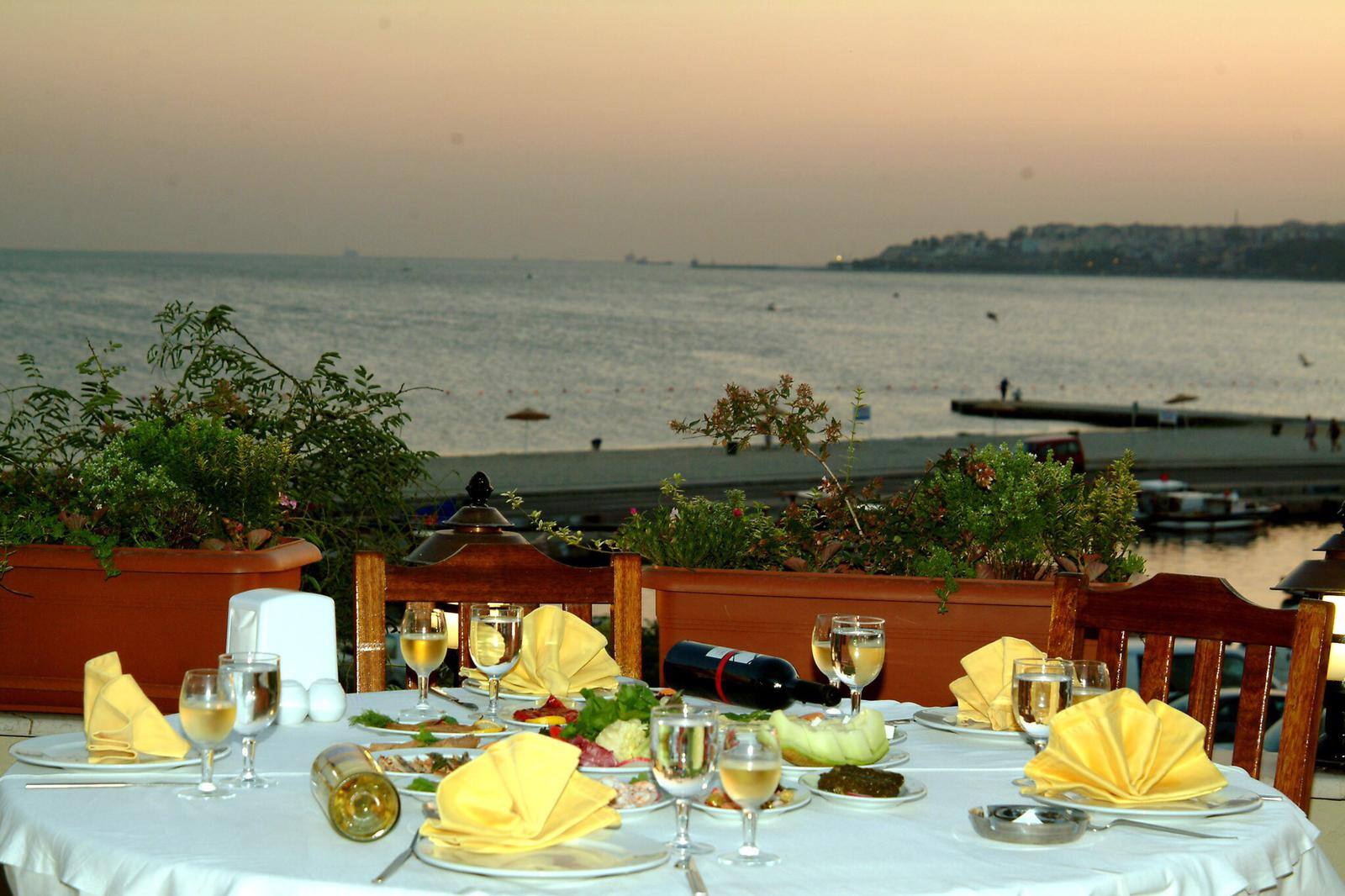 Masmavi Balik Restaurant Menu Menu For Masmavi Balik Restaurant Basinkoy Istanbul