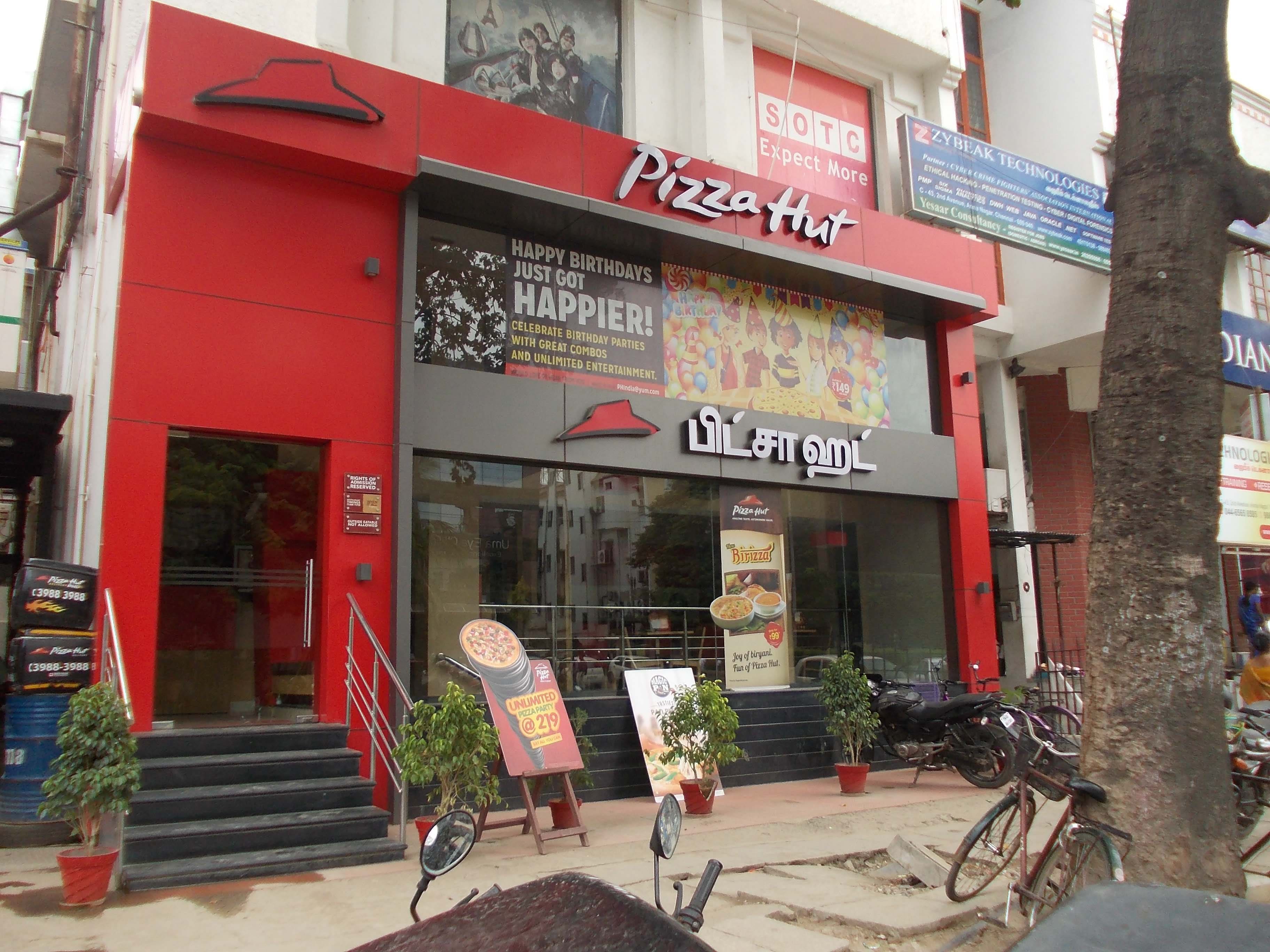Pizza Hut Menu , Menu de Pizza Hut, Anna Nagar West, Chennai