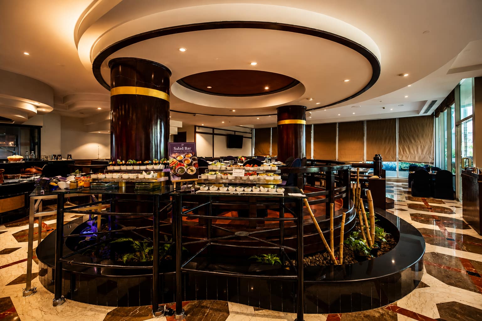 breakfast buffet, breakfast buffet near me, buffet breakfast, breakfast restaurants - Cilantro - Le Royal Meridien - img1