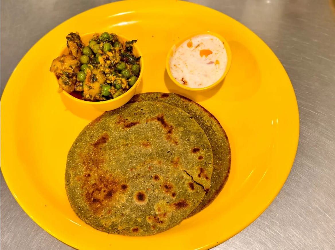 street food, street food Ahmedabad, Gujarati street food, street snacks, local food, chaat, fafda jalebi, khakhra, dabeli, pav bhaji - Swati Snacks - img1