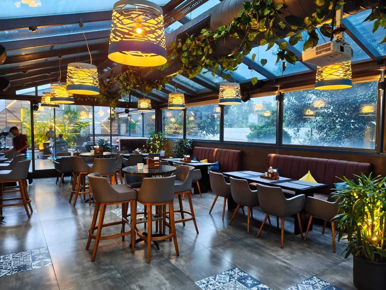 themed restaurants, theme restaurants, themed dining, concept restaurants, experiential dining, unique restaurants, quirky restaurants, immersive dining, interactive restaurants - The Skylight Garden - img2