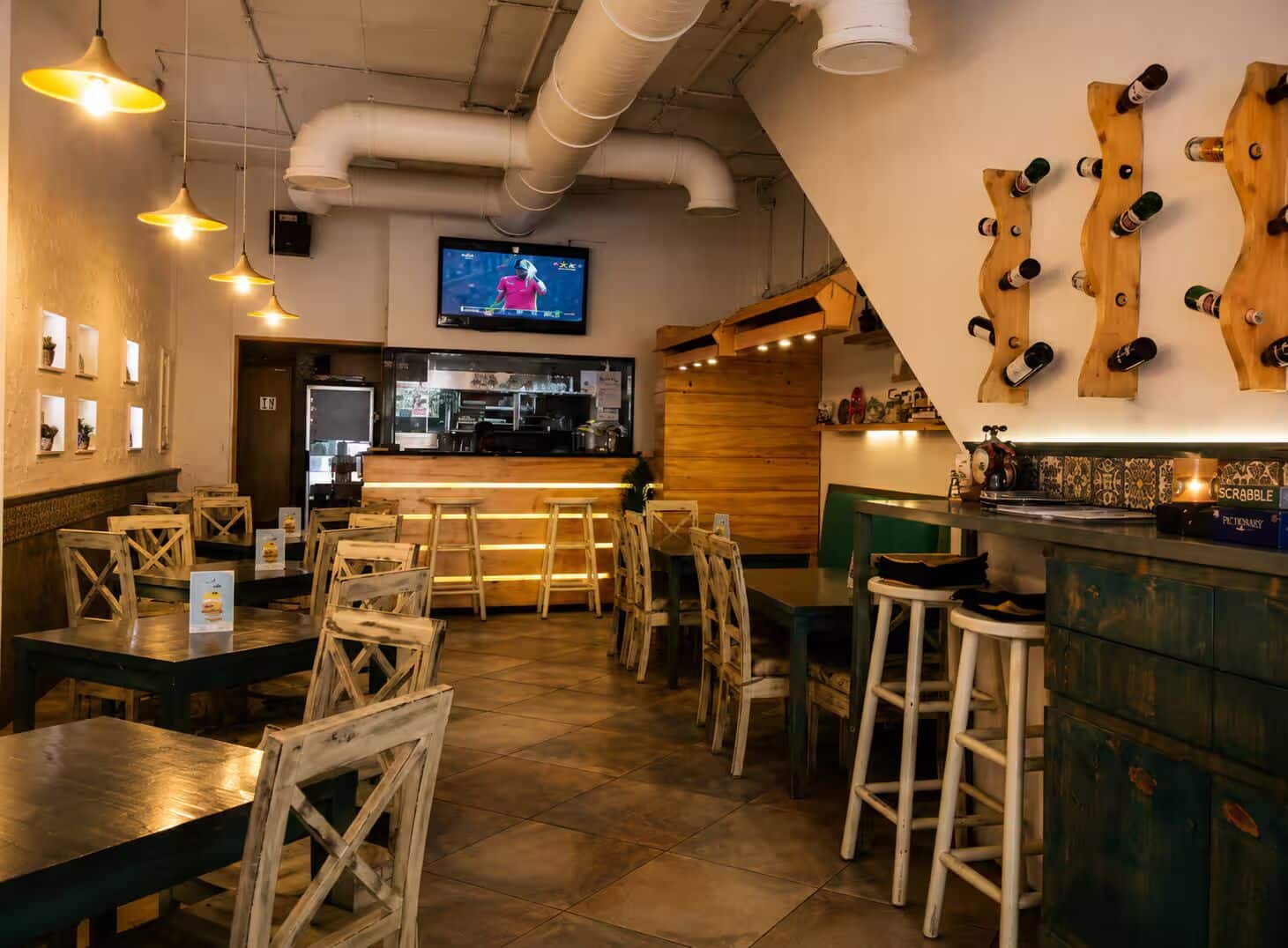 work friendly cafes, work cafes, cafes for work, laptop friendly cafes, cafes with wifi, wifi cafes, study cafes, quiet cafes, coworking cafes, coffee shops for work - Scola - img3
