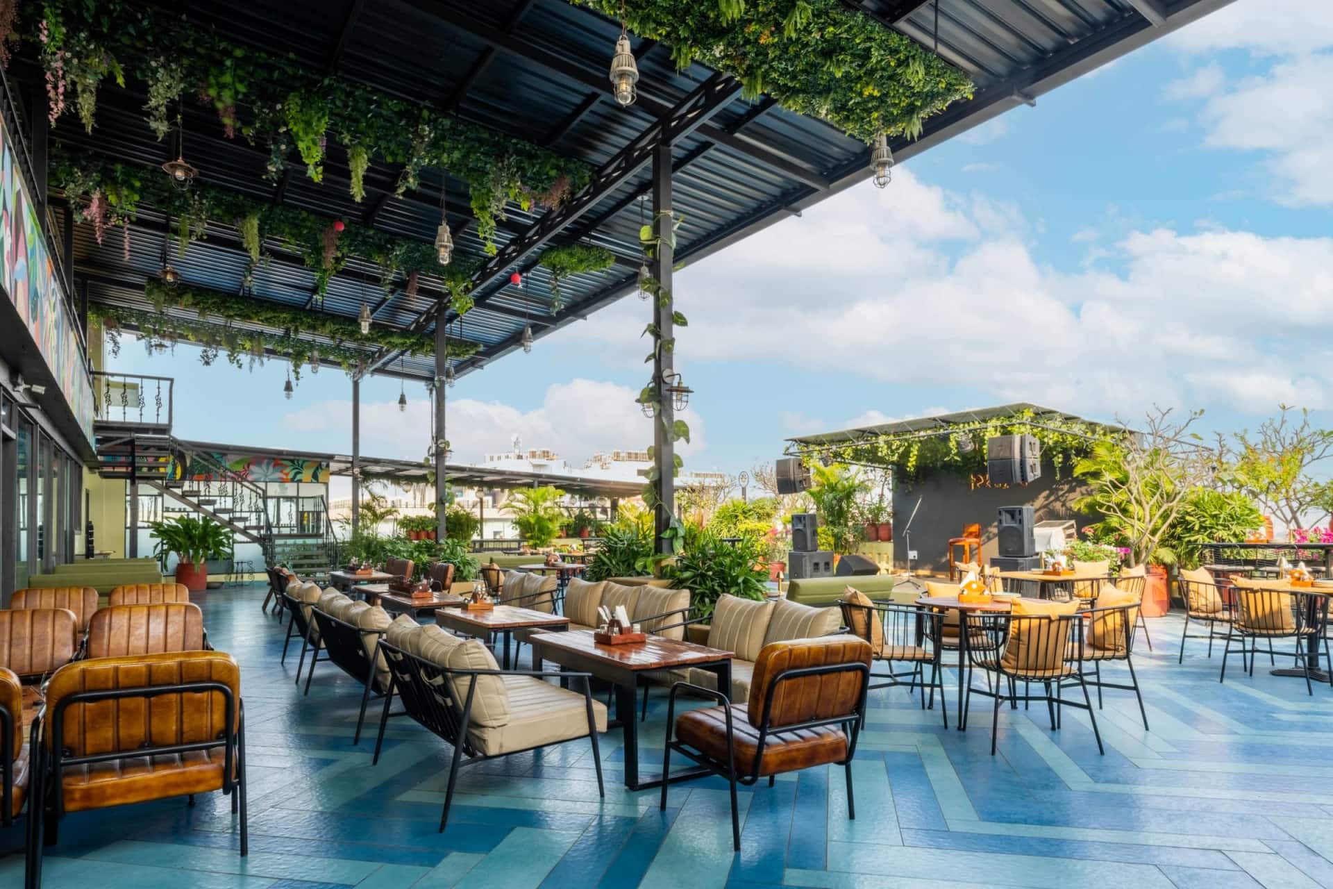 Restaurant image