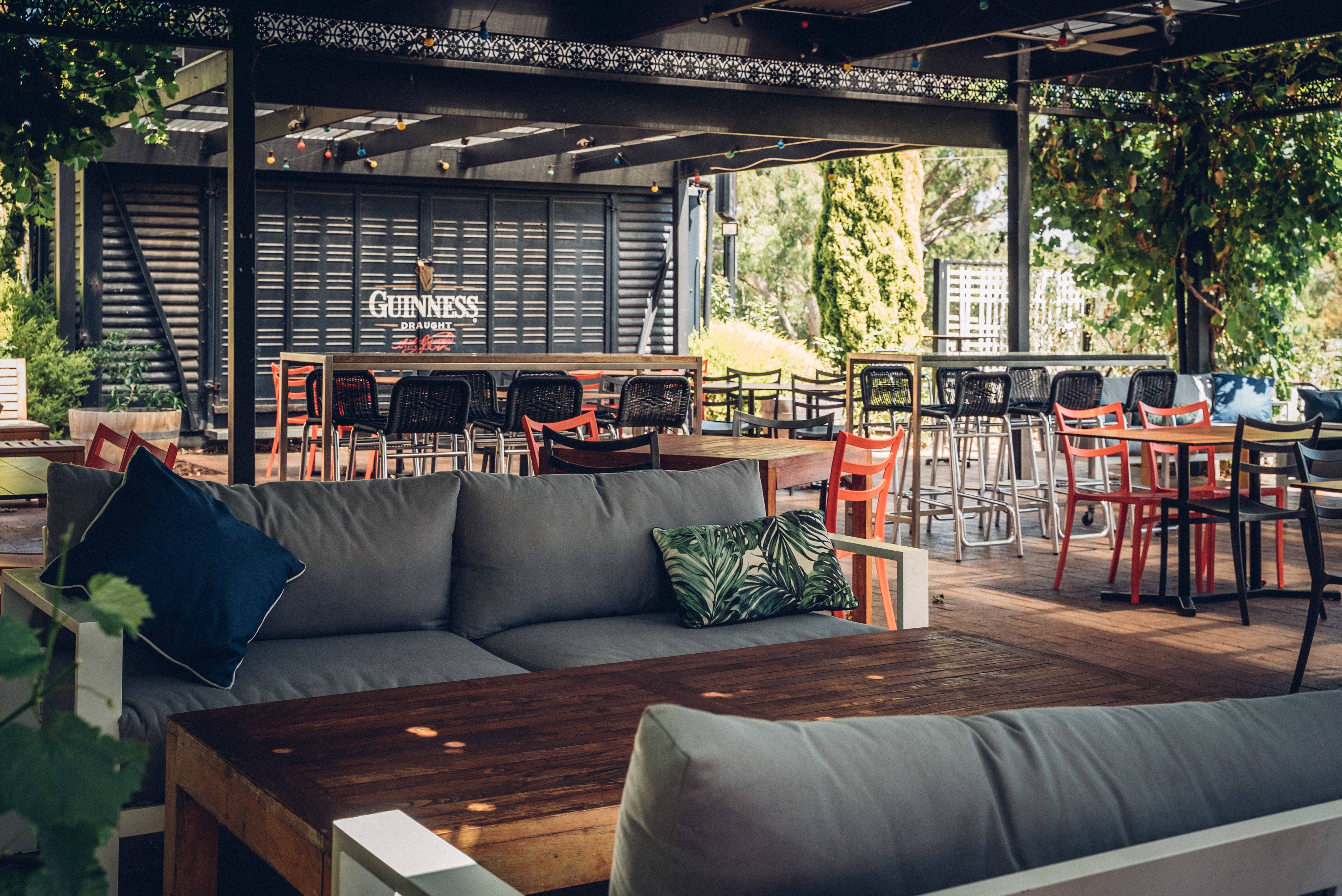 Mick O'Sheas Irish Pub and Motel, Hackham, Adelaide Zomato