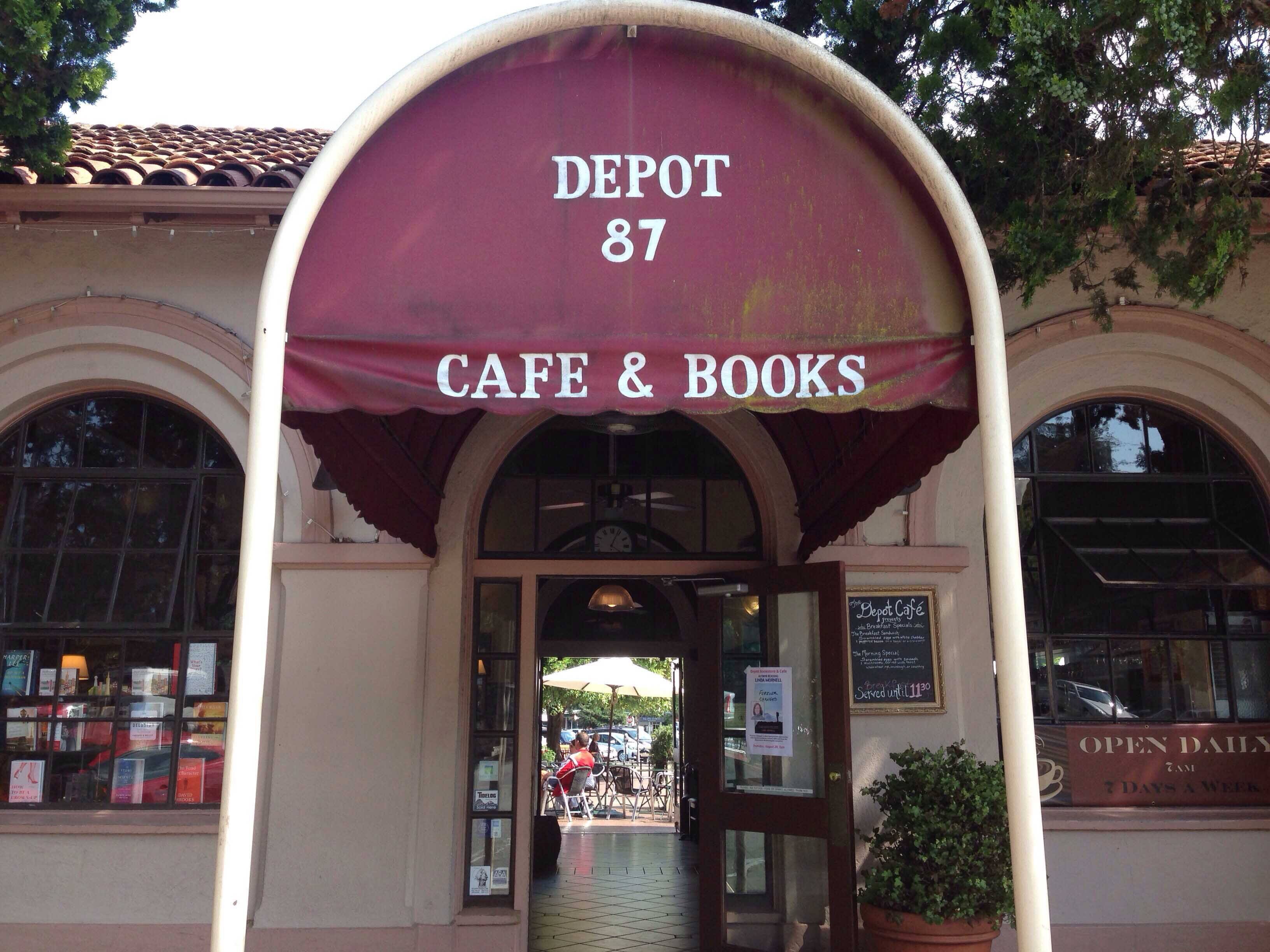 Ivc Bookstore - et1qyy5