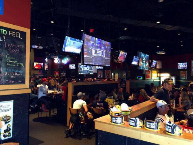 Buffalo Wild Wings Grill & Bar, Champions/FM 1960, Houston Zomato