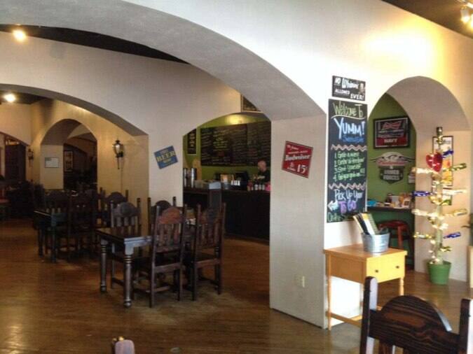 Yumm Eats, Brenham, Brenham Zomato