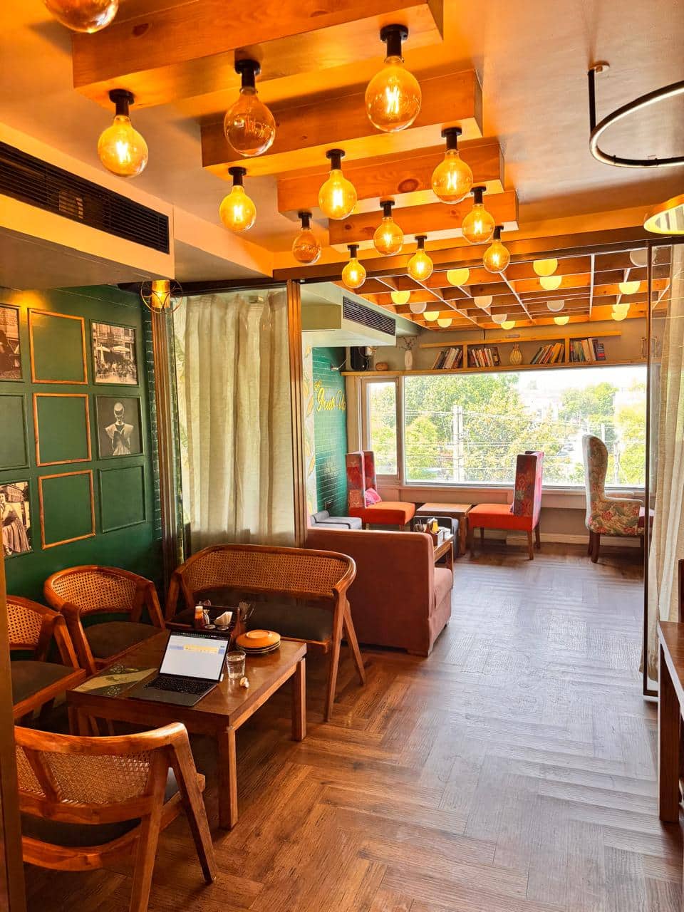 Cafe Grub Up Faridabad rooftop cafe seating