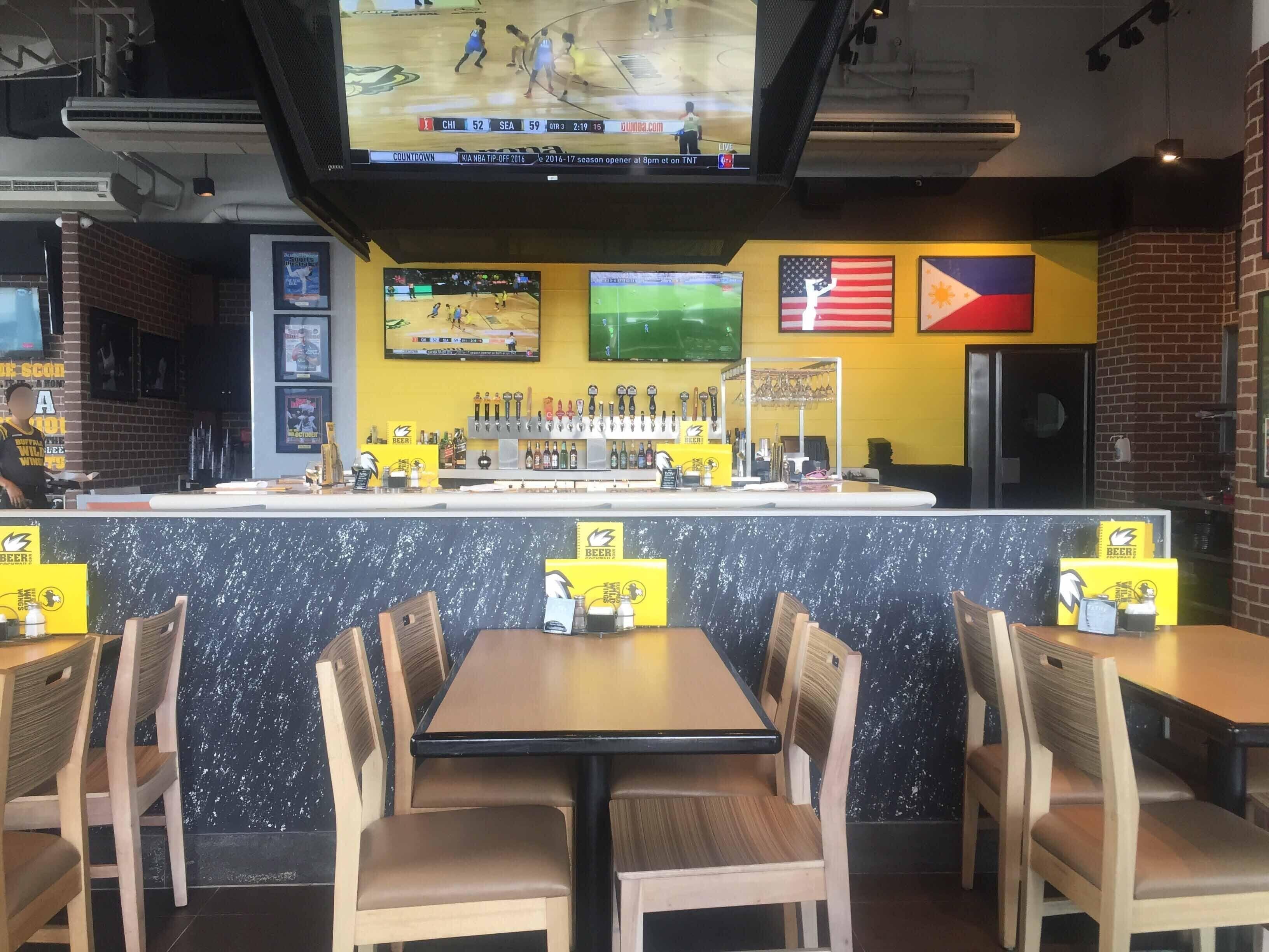 Menu of Buffalo Wild Wings, Mall of Asia Complex (MOA), Pasay City