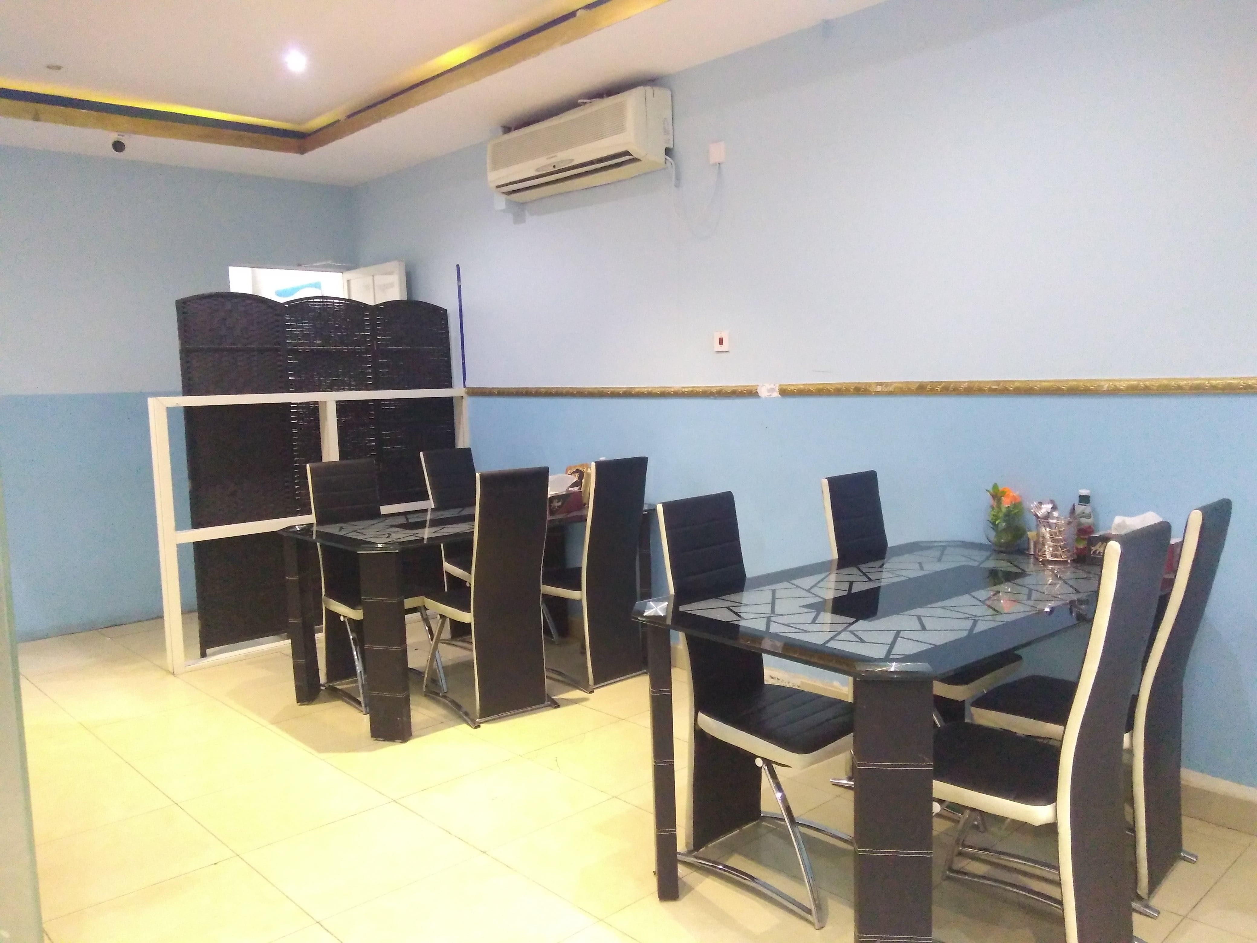 Unique Restaurant, Najma, Doha Zomato