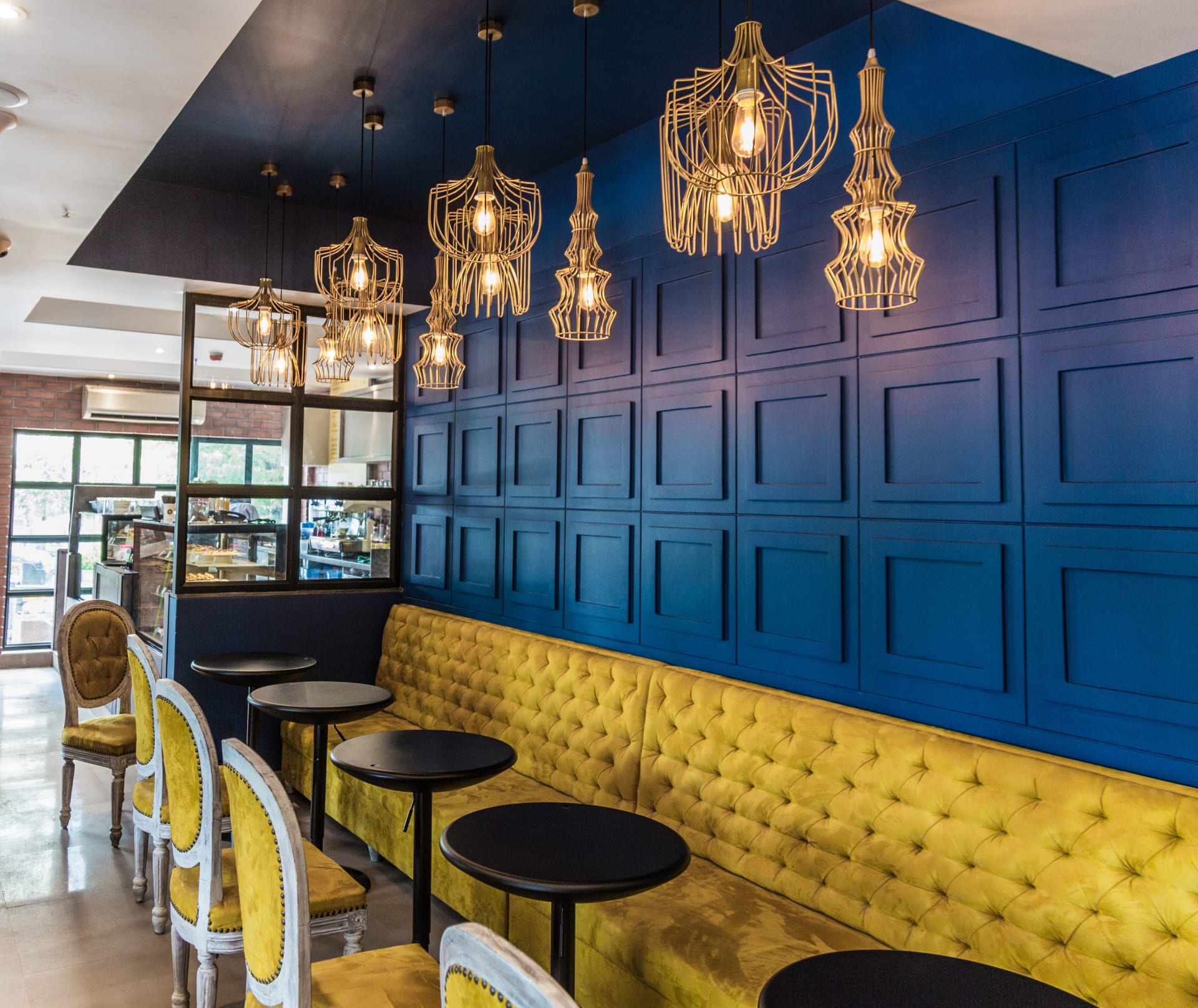 Restaurant image