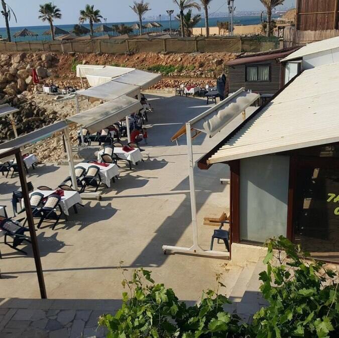 7abayeb Cafe, Khalde, Aley District Zomato Lebanon