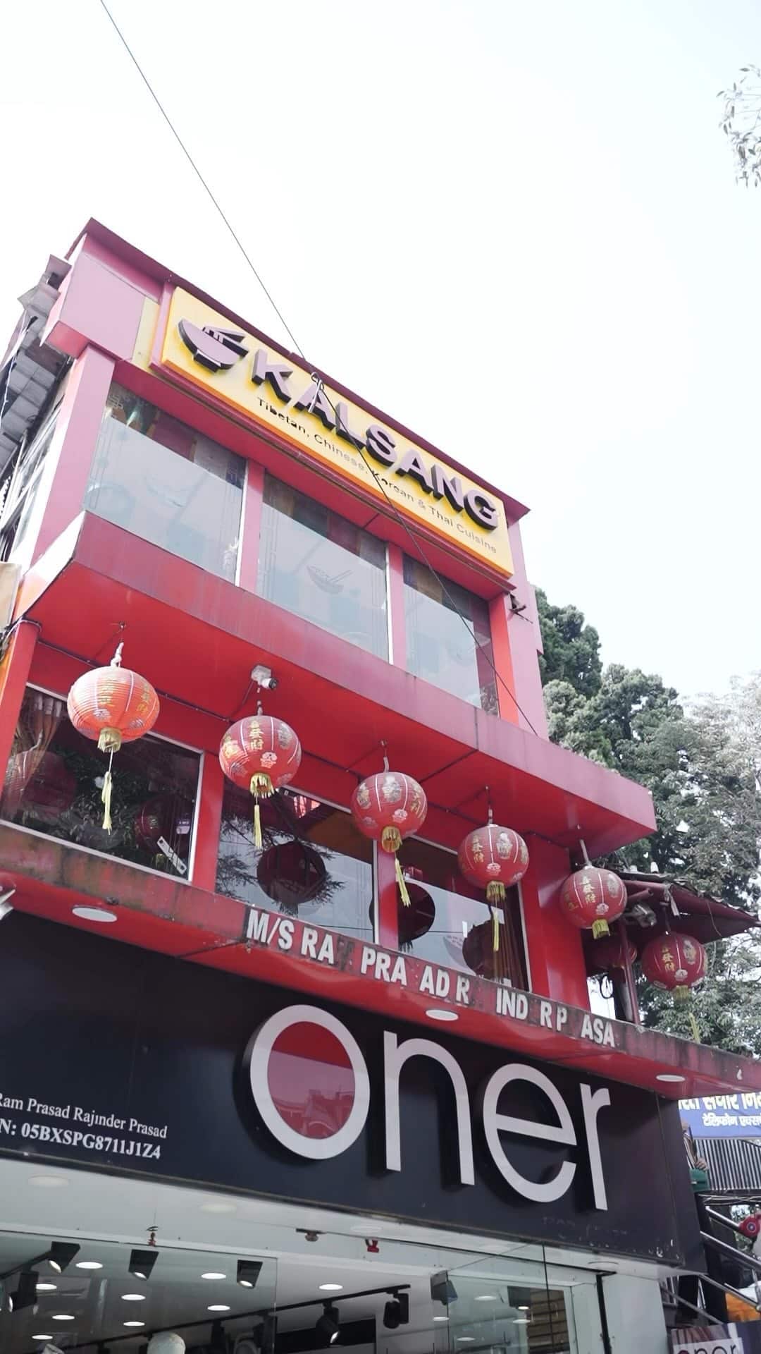 backpacker-friendly restaurants, budget-friendly restaurants, cafes, cheap eats, local eateries, casual dining, hostels with cafes - Kalsang - img3