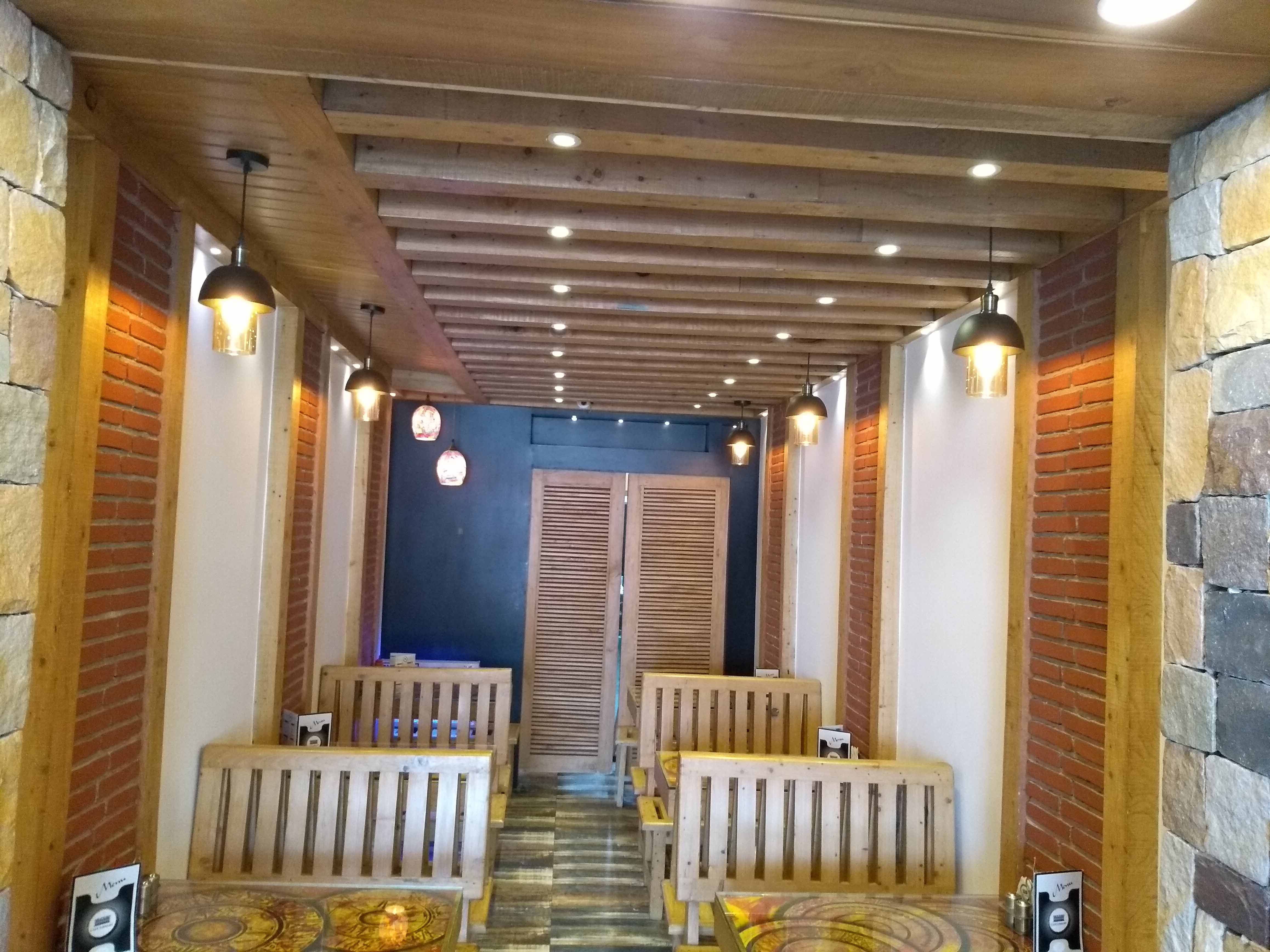 Café Library image