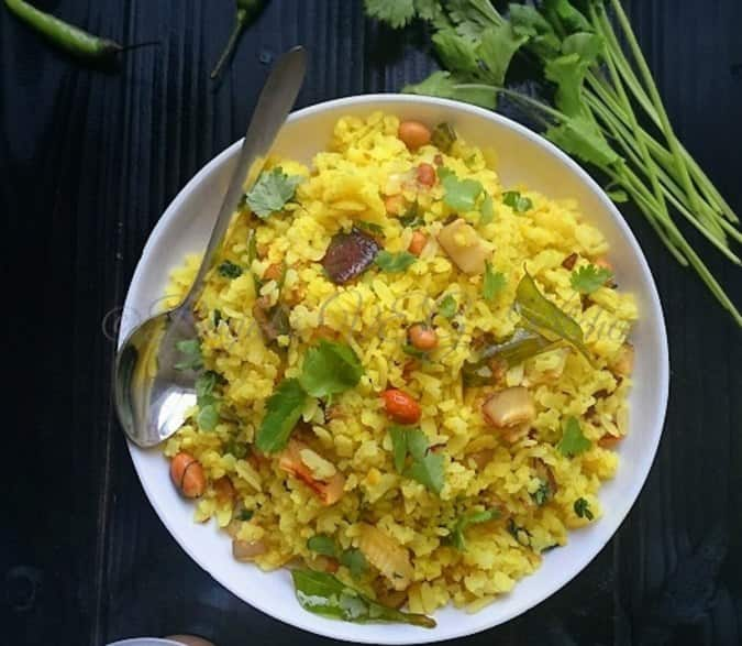 Maa Pitambra Poha And Lassi Centre