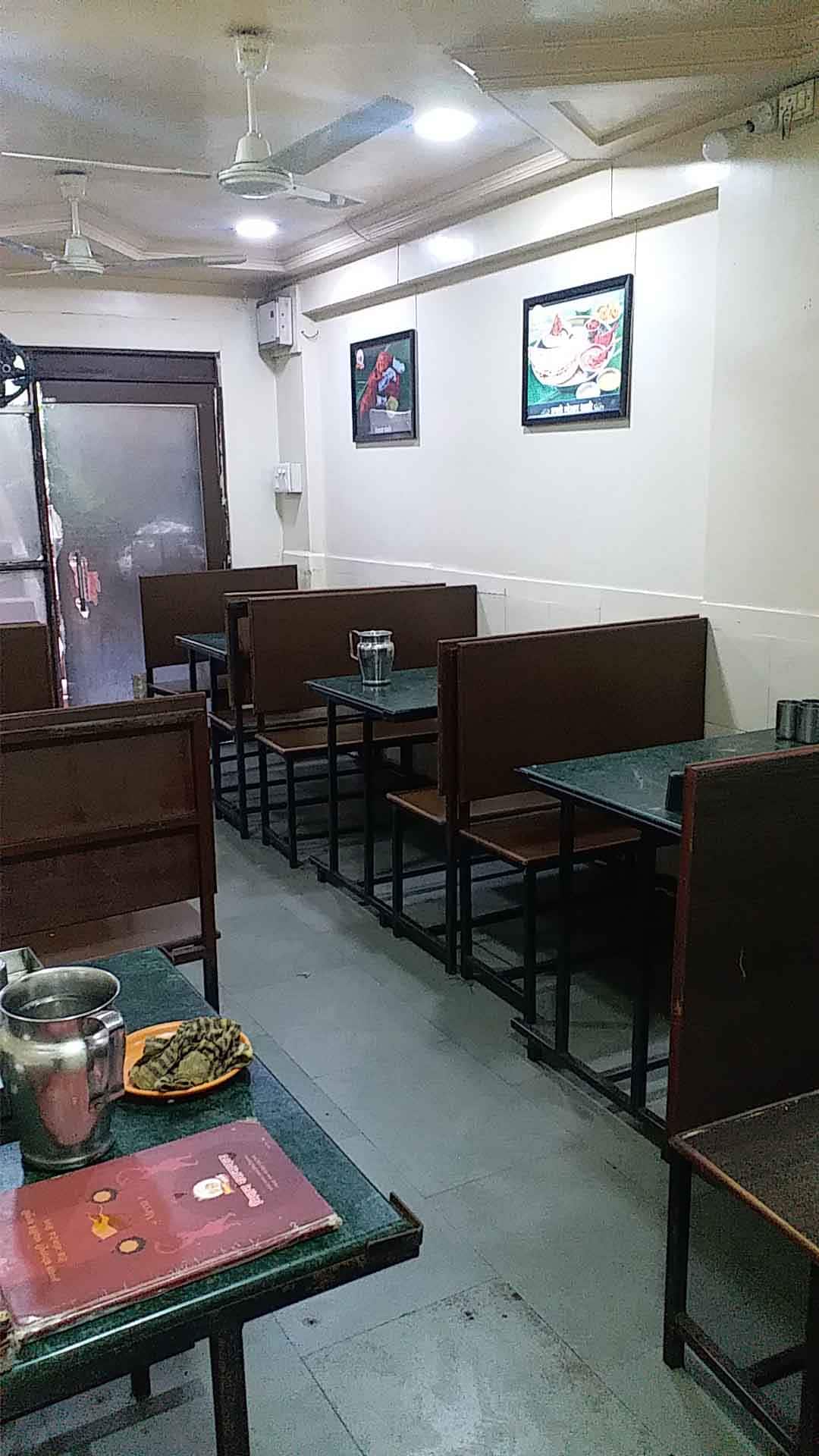 Milan Khanawal, Dhankawadi, Pune Zomato