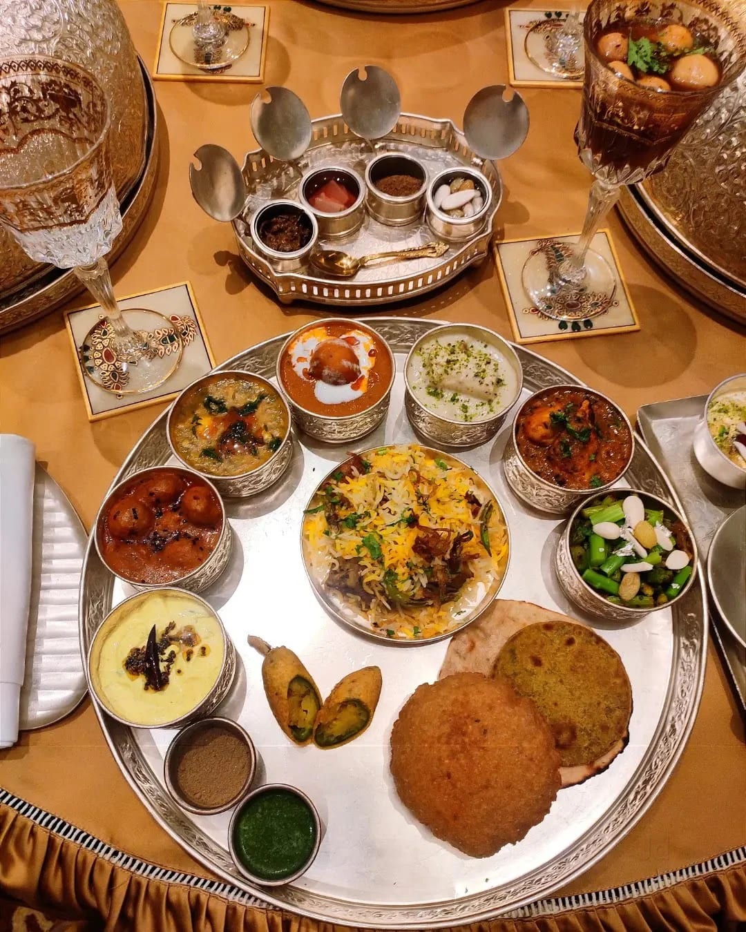 vegetarian restaurants, veg restaurants, pure veg restaurants, family restaurants, vegetarian restaurants near me - Royal Vega- ITC Royal Bengal - img4