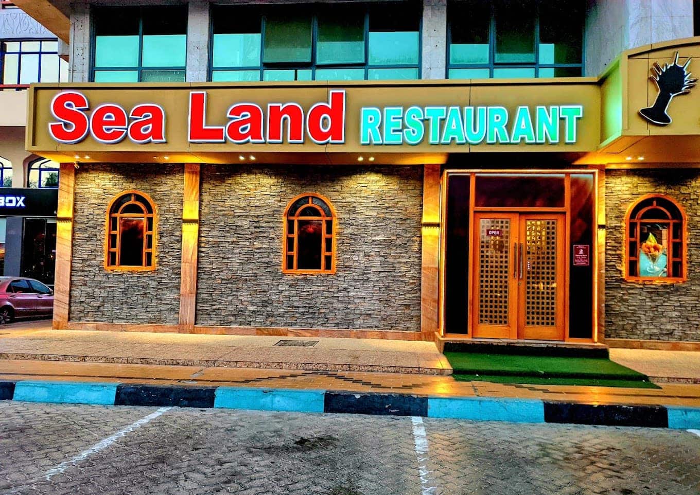 Restaurant image