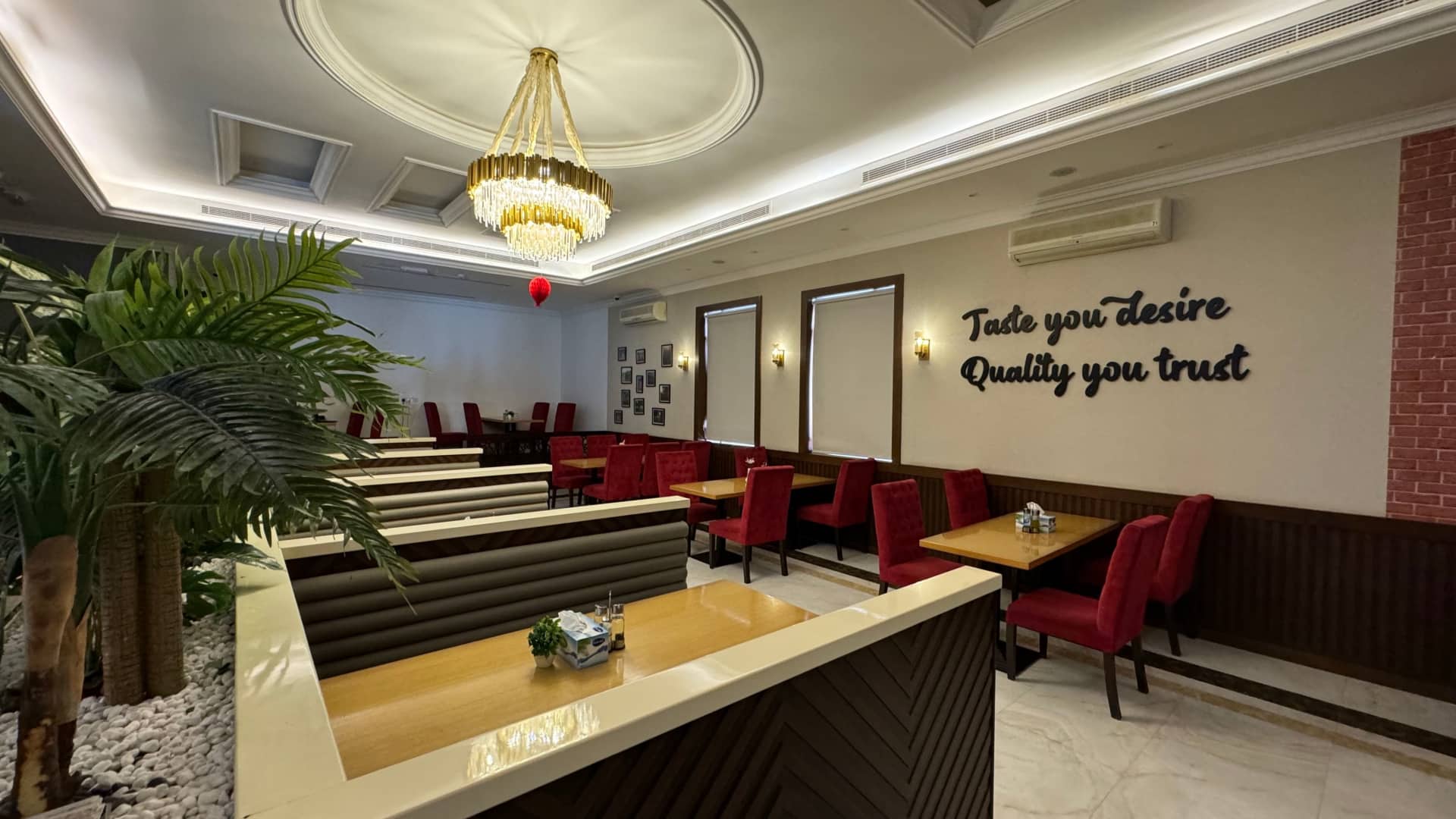 Restaurant image