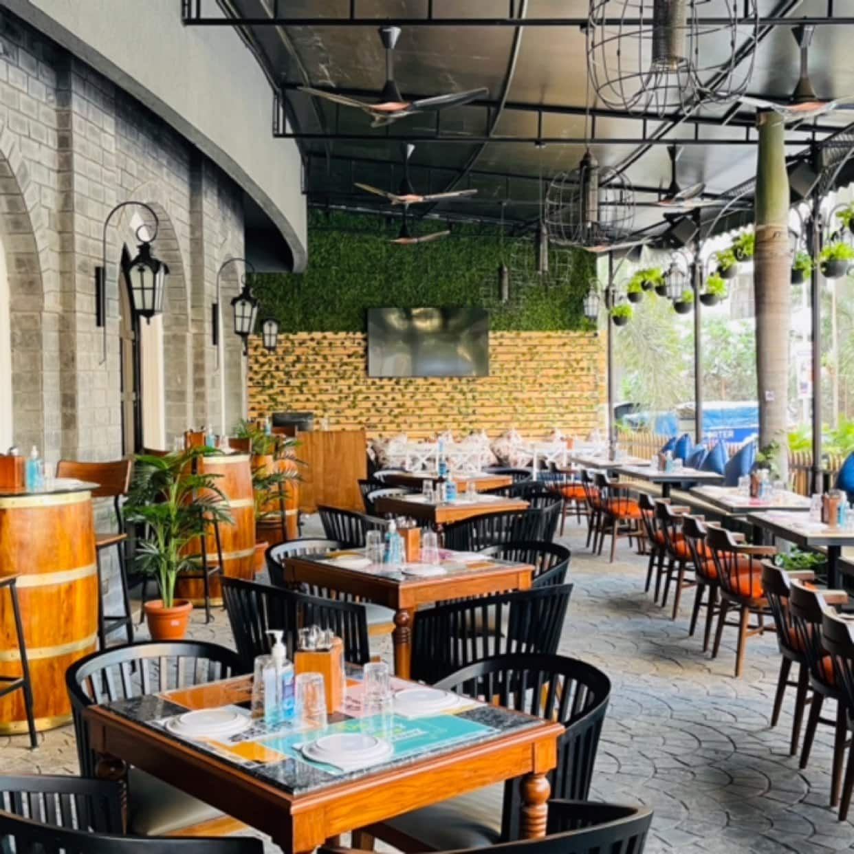 Farmhouse Palladium, Borivali West, Mumbai | Zomato