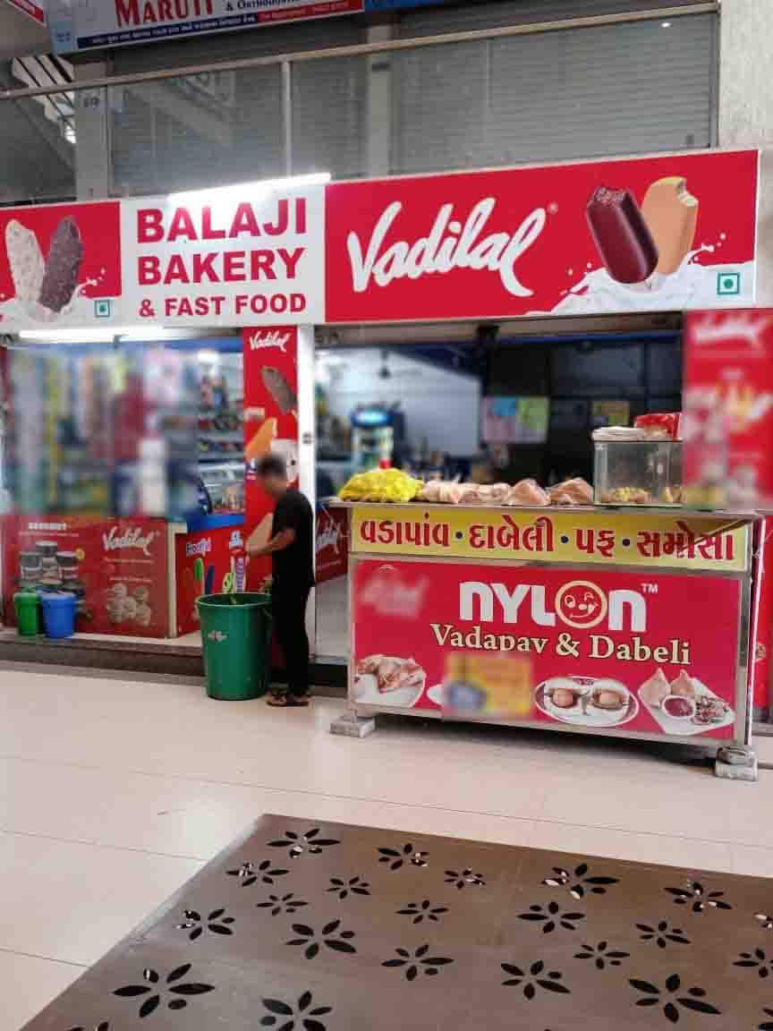 Balaji Bakery & Fast Food, Magob order online Zomato