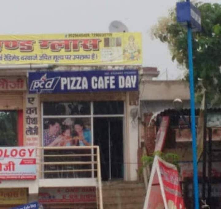 Pizza Cafe Day, Deoria Locality order online Zomato