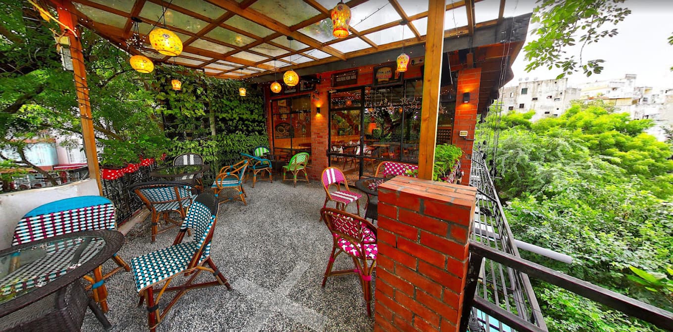 coffee places near me, cafe nearby, coffee house near me, cafes with wifi, coffee places - Spaced Out Cafe - img5