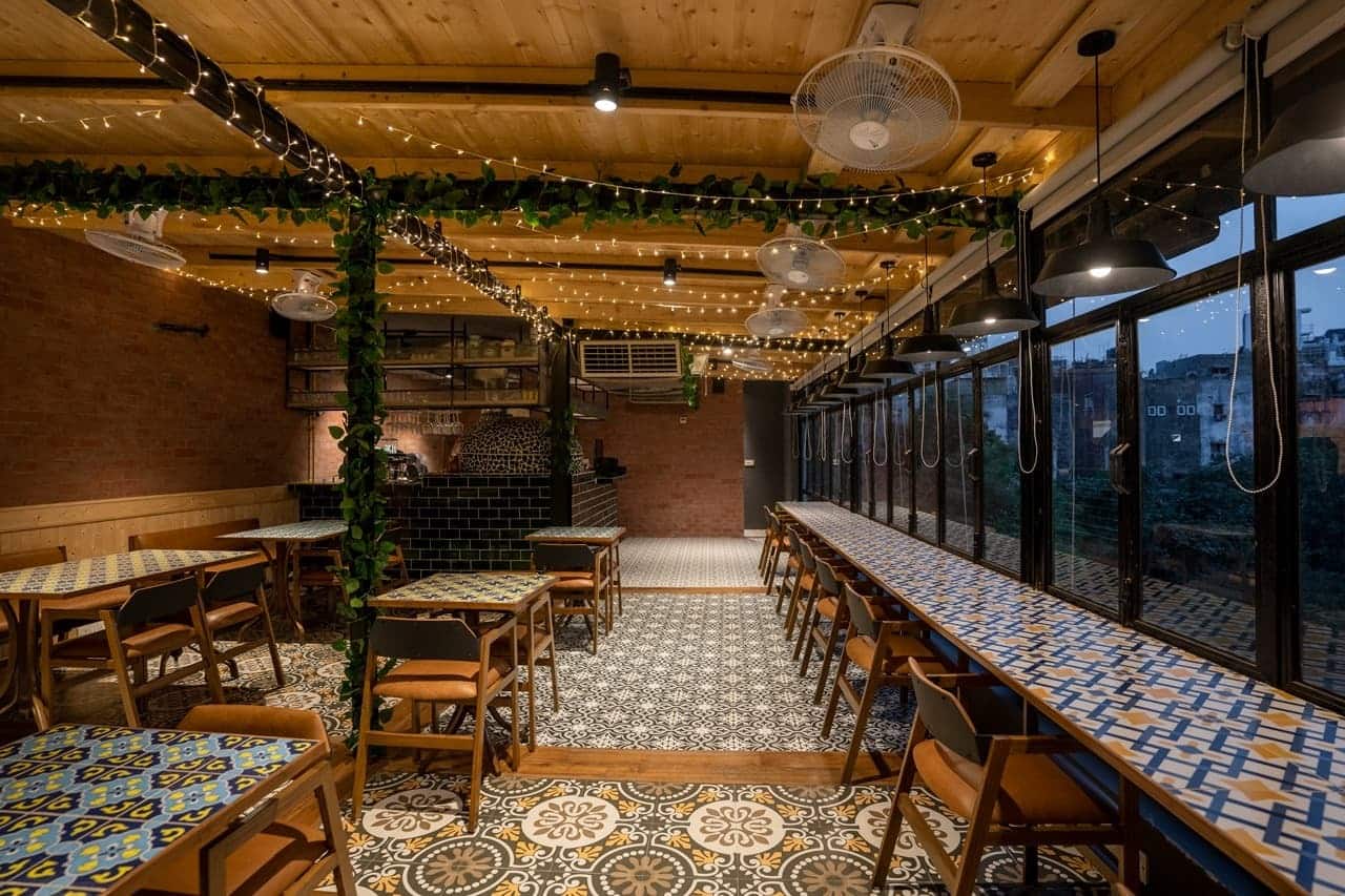 Restaurant image